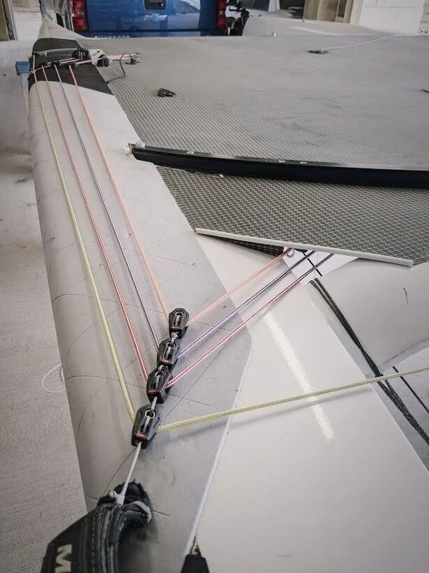 Trampoline & control lines