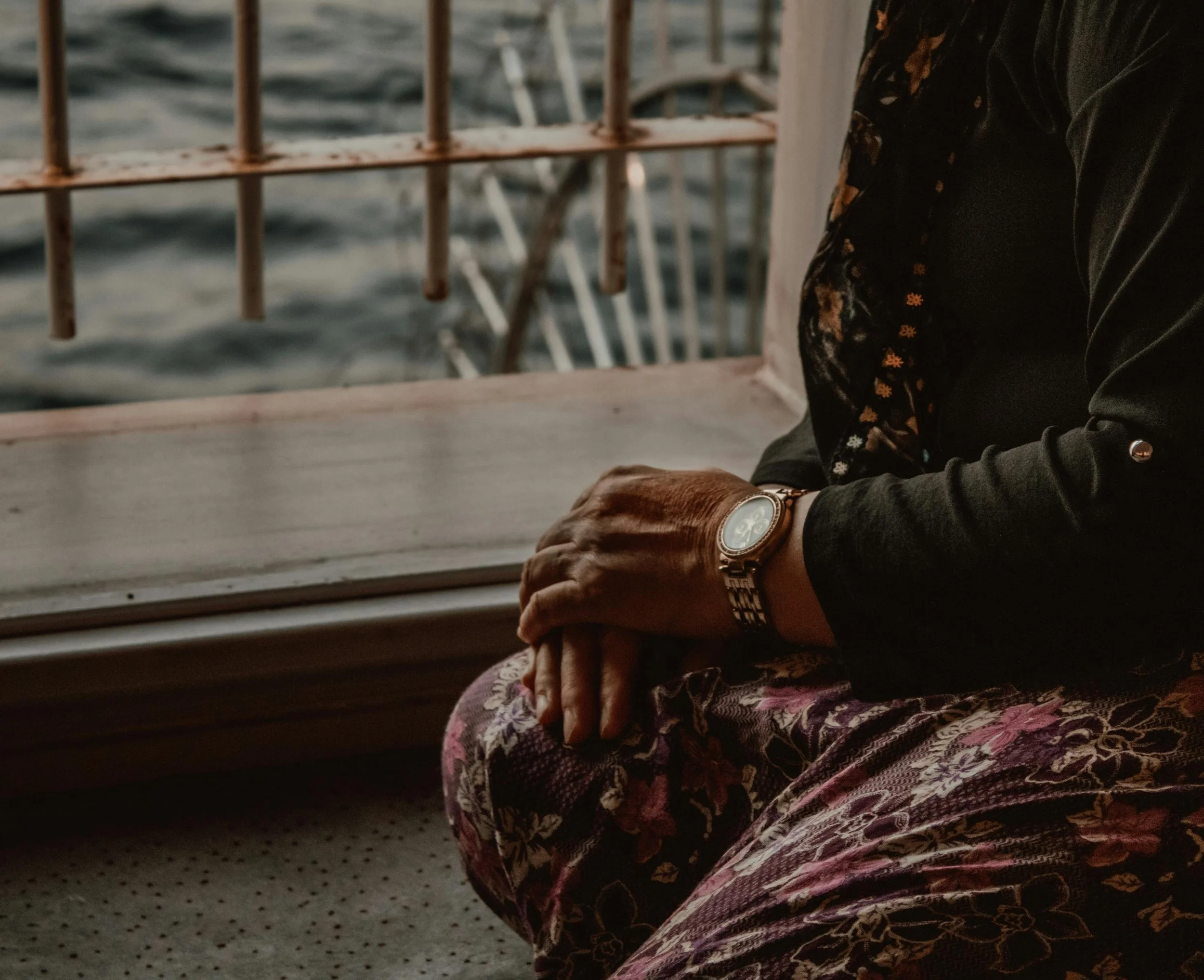 When Grief Has No Timeline: Why Loss Doesn’t Move in Straight Lines