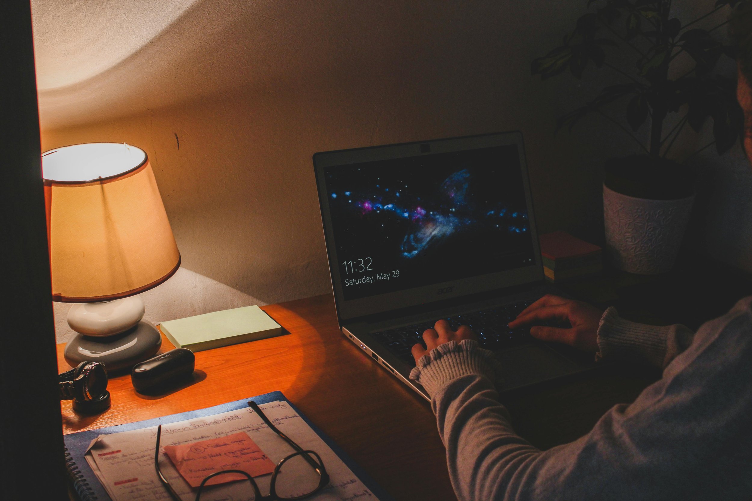 Learn why staying busy can temporarily reduce anxiety and how therapy can help your nervous system feel safer in rest and stillness. Surrey and online across BC.
