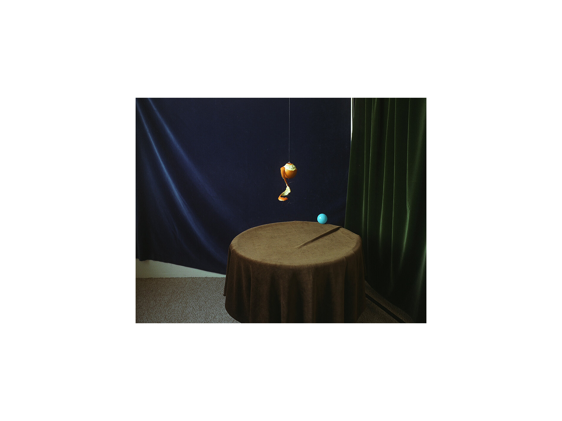 Domestic-Particles_Mandarine-bleu_Web-Format.jpg