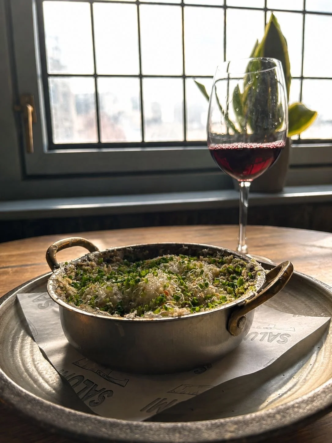Desk lunch or this?
(There are no wrong answers&hellip; but there are definitely better ones.)

Lunch at Salumi from midday ✨

Summer Set menu &pound;20 for 2 courses
