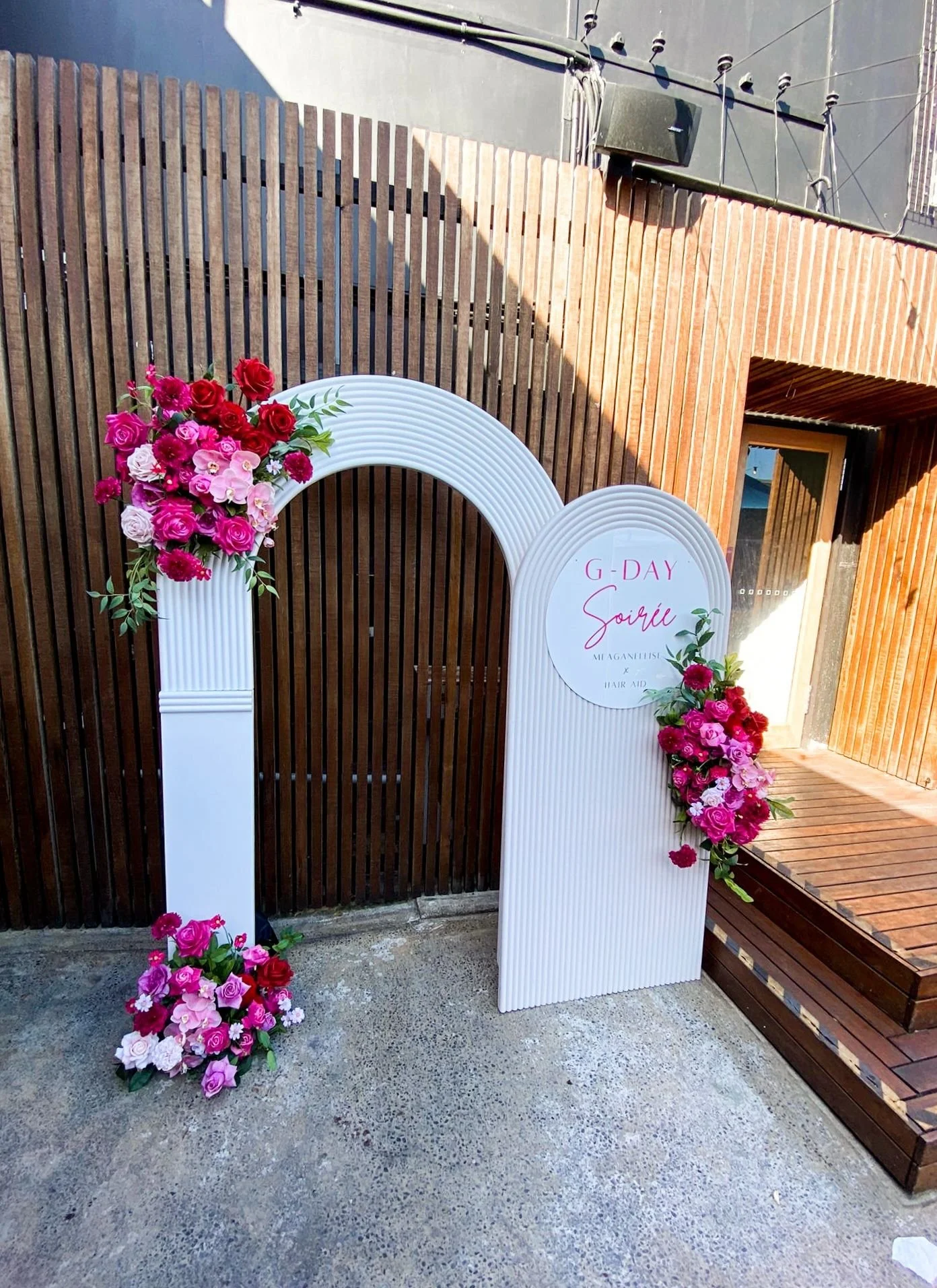 backdrop ripple arch — Aurora + Co Events