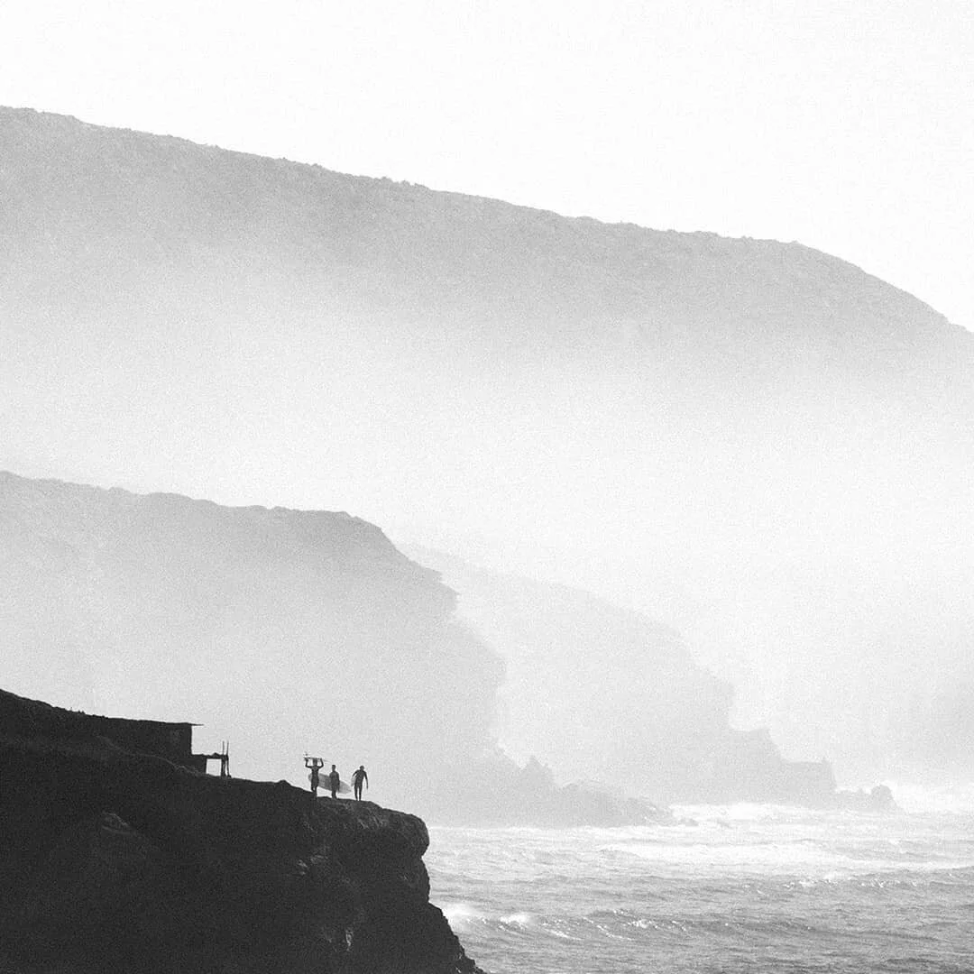 i dream so loud⁠
⁠
⁠
⁠
#surfingiseverything #uksurf #minimal_shots #minimal_hub #surfparadise #surflife #surfinglife #surfstyle #surferworld #surfphotography #surferphotos #instasurf #minimalworks #gominimalmag #surfcornwall #minimalzine #bw_awards #