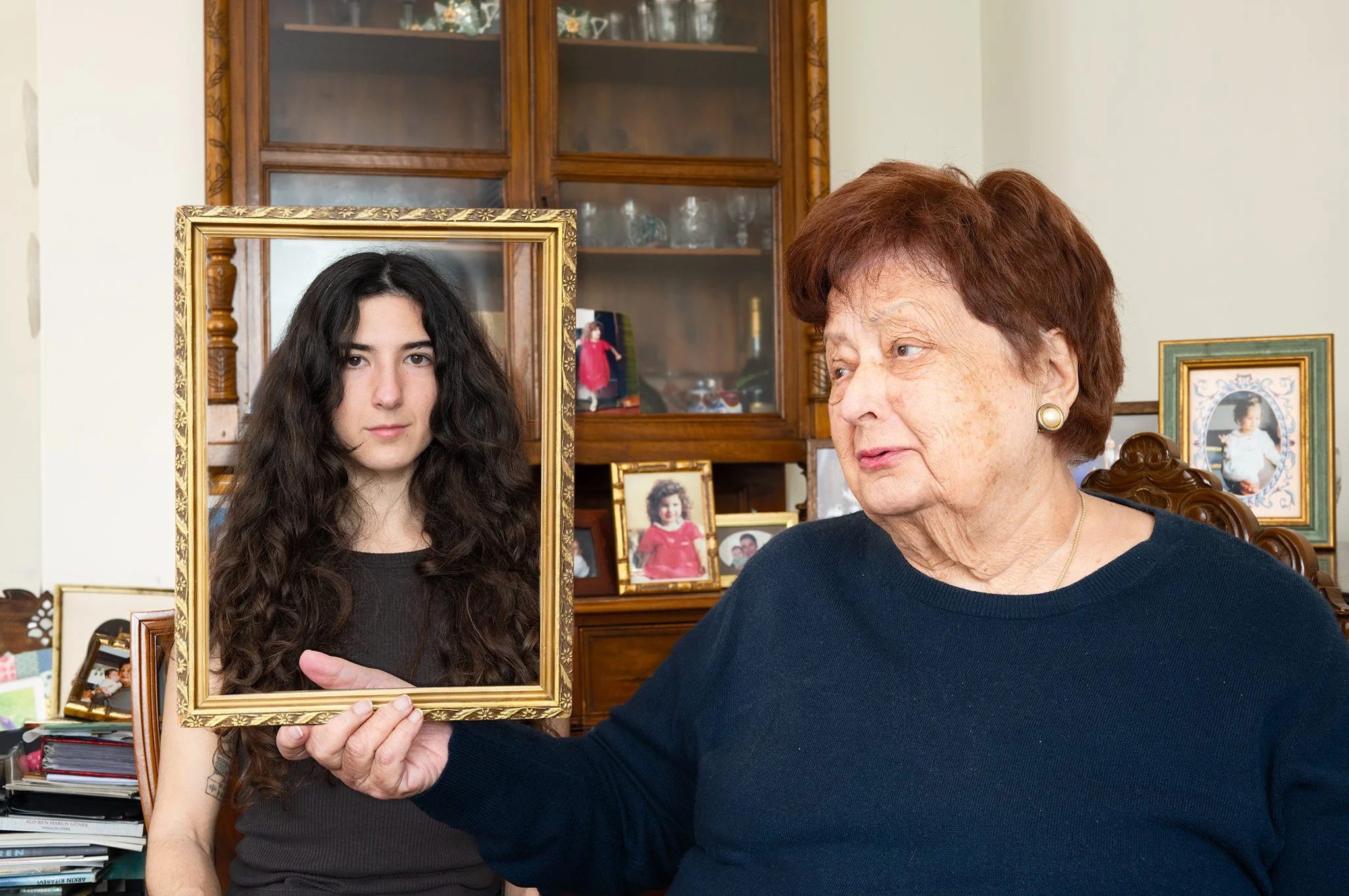Look Who It Is / Yanımda Kim Var, 2026