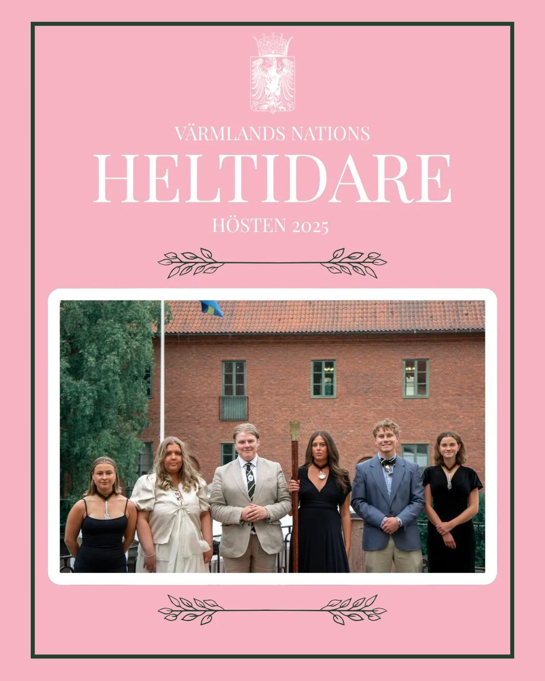 ✨ L&aring;t oss varmt presentera: V&auml;rmlands nations heltidare HT25! ✨

Swipa f&ouml;r information om heltidarnas roller p&aring; nationen.➡️

🍁🦅🍁🦅🍁🦅🍁🦅🍁🦅🍁

✨ Let us warmly introduce: The full-time staff of V&auml;rmlands Nation for HT2