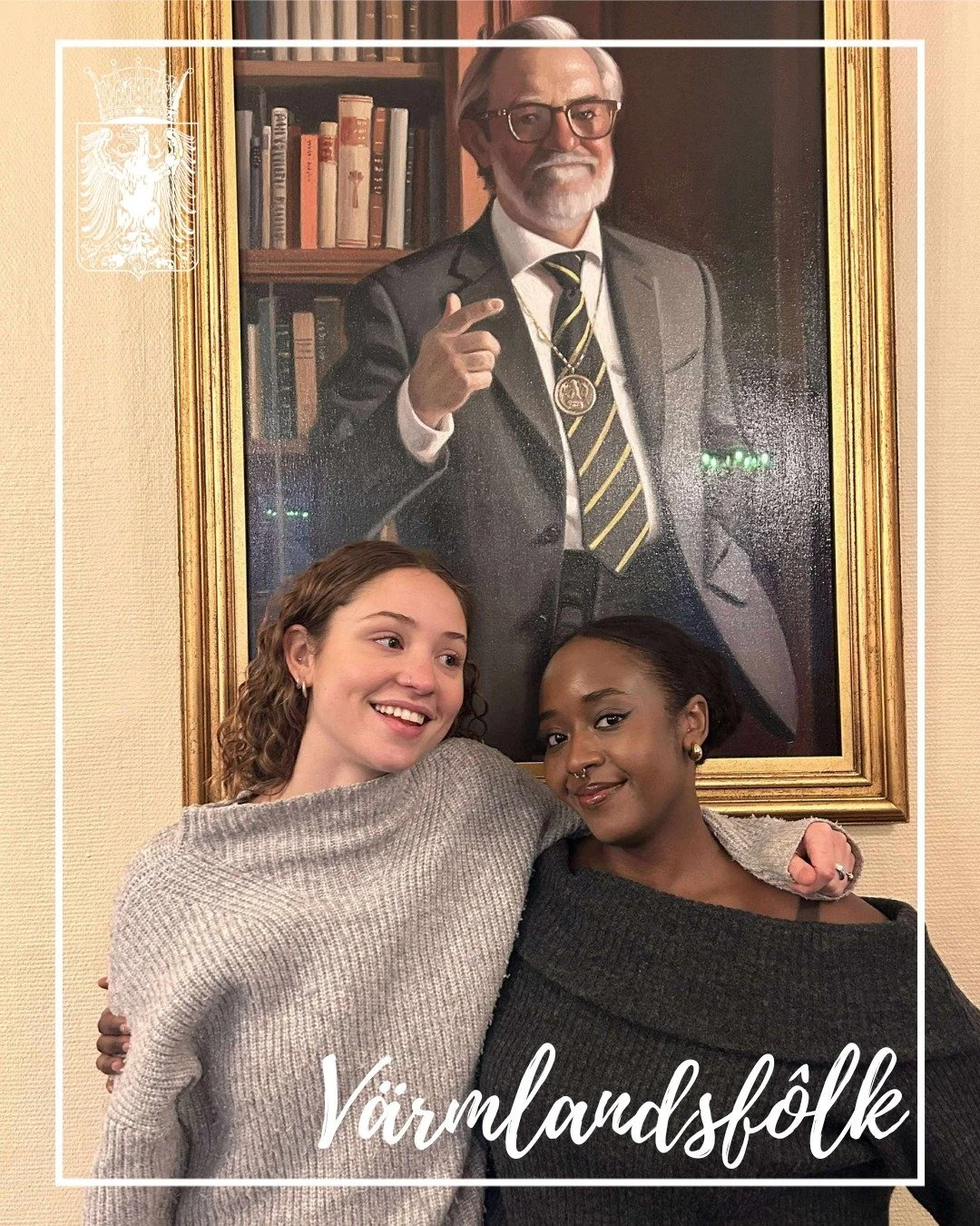 English below 🙌 

Veckans V&auml;rmlandsf&ocirc;lk &auml;r inga mindre &auml;n Amina Mohamed &amp; Ella Sundstr&ouml;m, nationens affischerare! 

🌟Vad tycker ni &auml;r roligast med att vara affischerare?
Ella: Att ta en cykelrunda runt stan och af