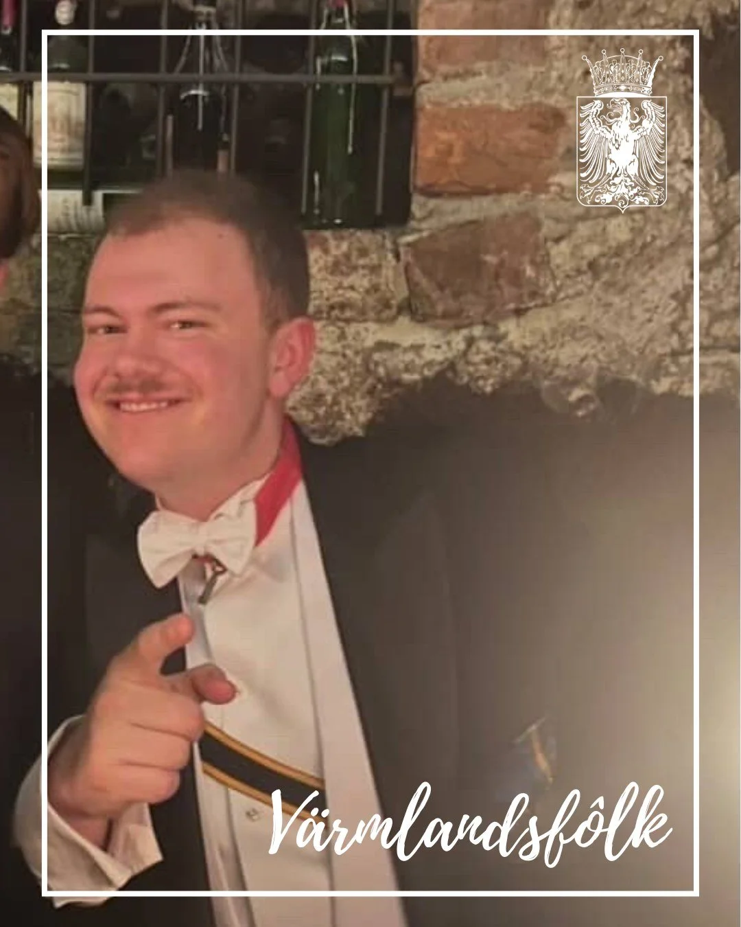 English below🙌

Veckans V&auml;rmlandsf&ocirc;lk &auml;r ingen mindre &auml;n Calle Hammar som &auml;r redakt&ouml;r p&aring; nationen!

🌟Vad inneb&auml;r det att vara redakt&ouml;r och vad &auml;r roligast med posten? 
- Som redakt&ouml;rer leder 