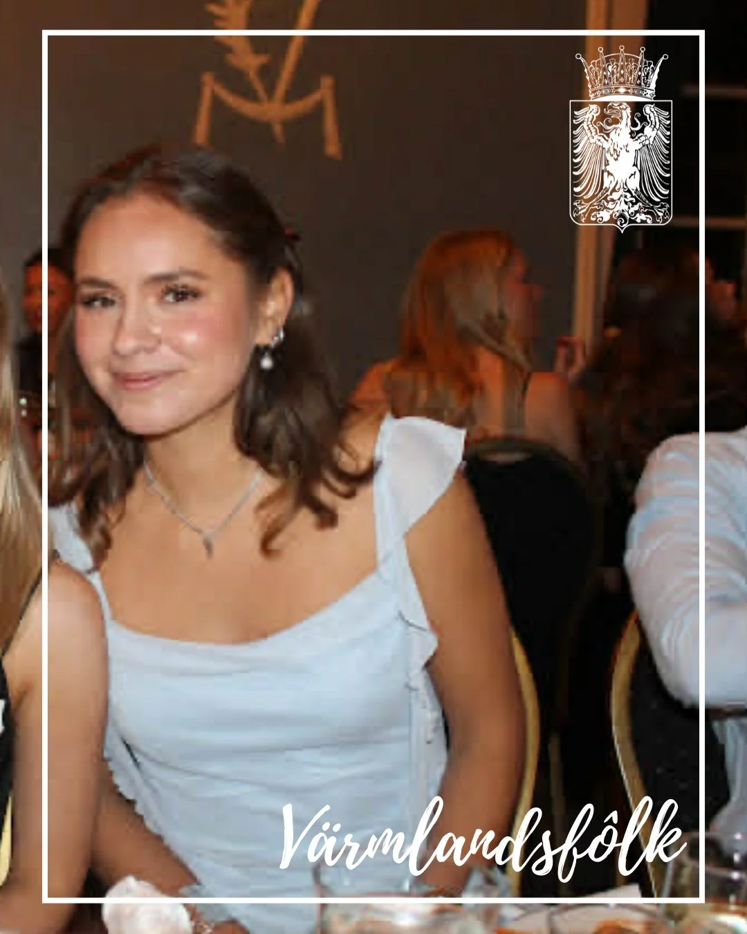 English below🙌

Veckans V&auml;rmlandsf&ocirc;lk &auml;r ingen mindre &auml;n Fredrika Dohlwitz, som &auml;r en av tv&aring; fotografer p&aring; nationen!

🌟 Vad innefattar ditt &auml;mbete som fotograf? 
Mitt &auml;mbete som fotograf inneb&auml;r 