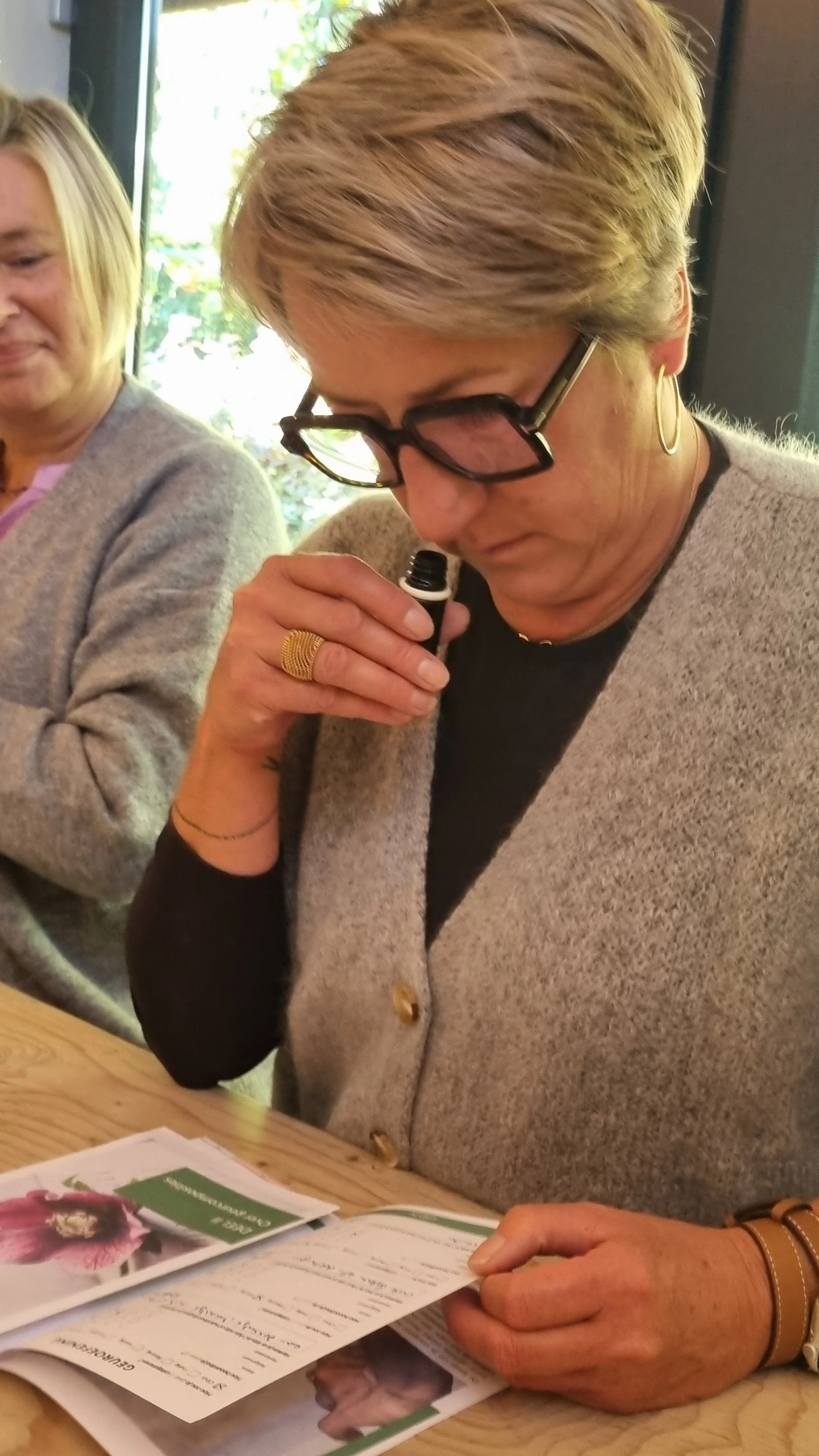 diy natuur parfum karen ortiga thof drongen 1.jpg