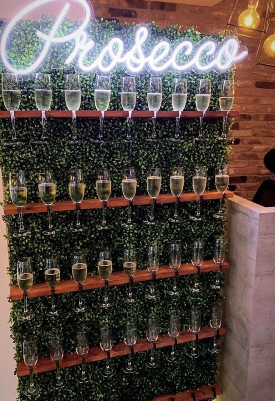 Dallas TX CHAMPAGNE WALL RENTALS