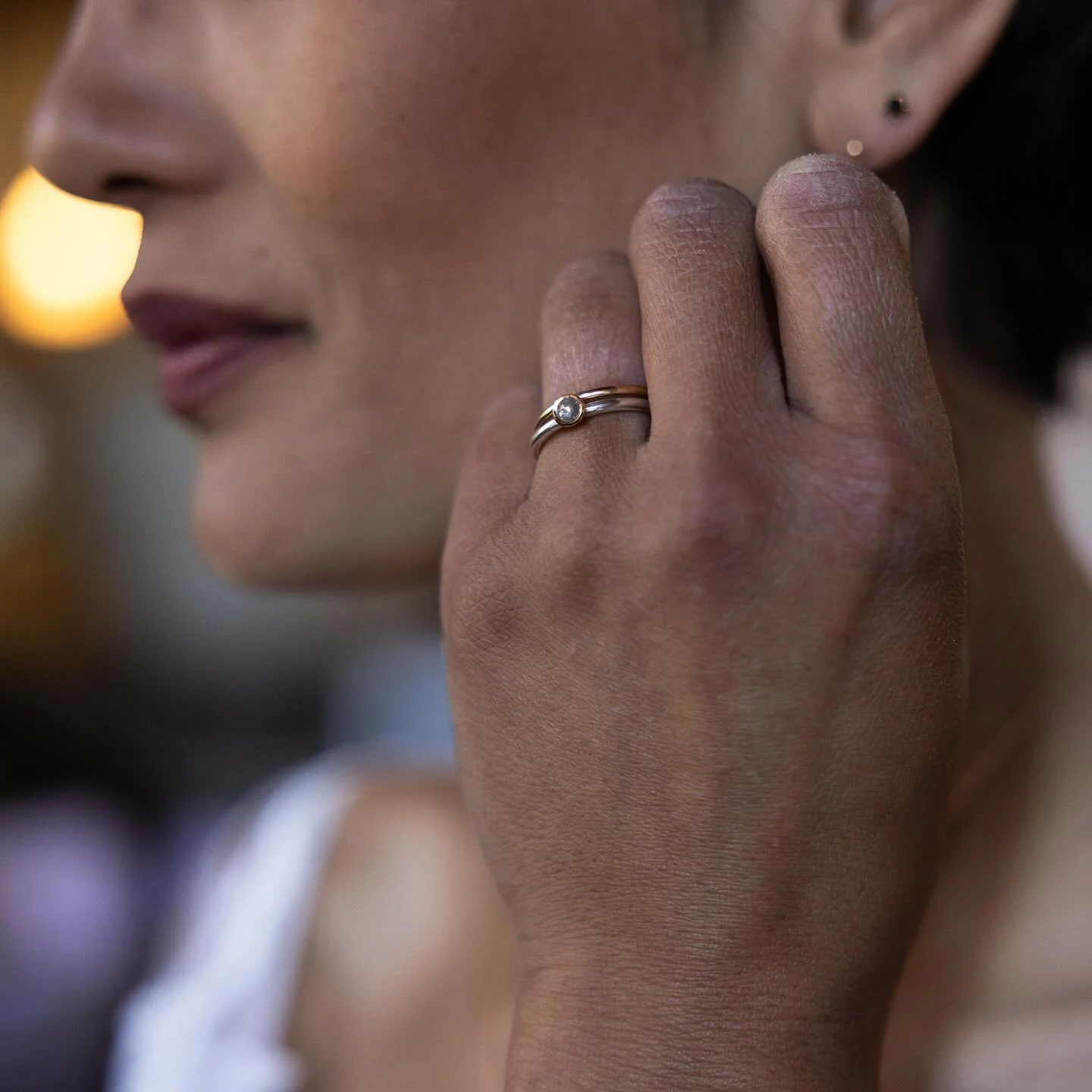 Beautiful Ann-Sofie wearing a rose cut diamond ring together with Tiny gold ring. Delicate and elegant ♡
Photo by @karinlinde 
#bröllopsring #förlovningsringar #weddingring #engagementring #delicatejewellery #bröllop #fridasjogrenjew