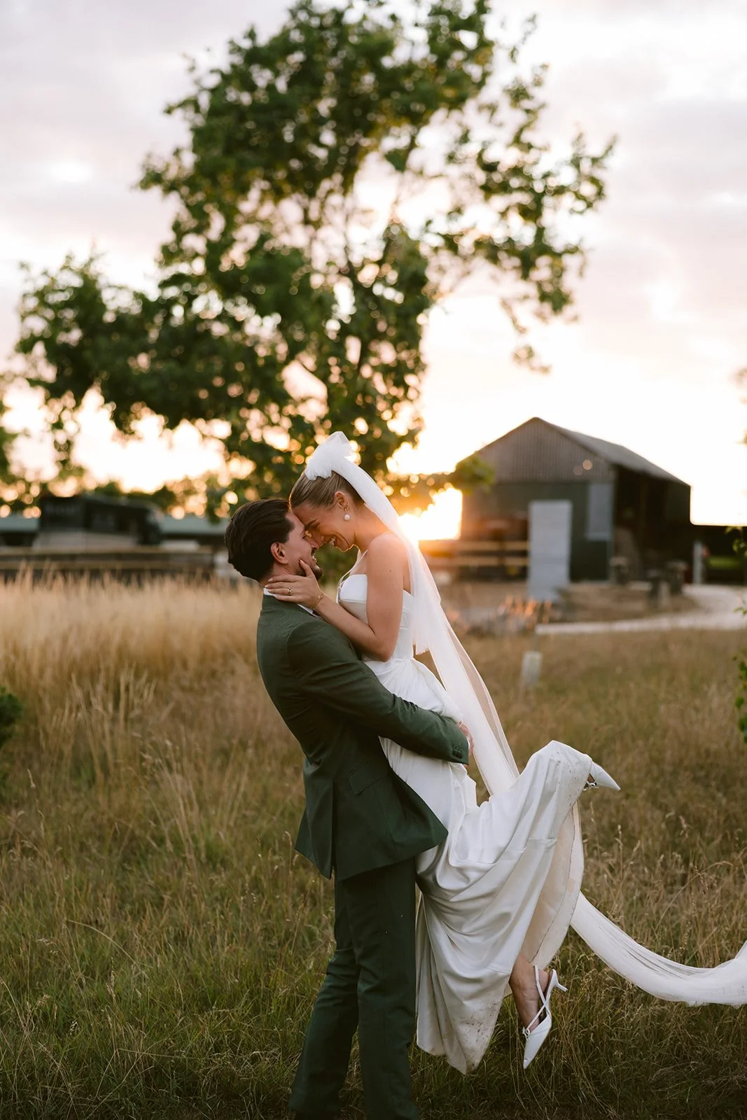 Luxury Humanist wedding ceremony in London conducted by celebrant Kathryn B Wilson