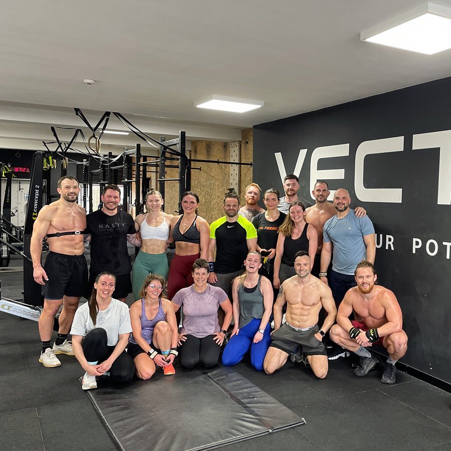 Another 90 min Saturday in the books 

Great to see so many of you pushing the runs 

Good mix of running, weights and body weight movements just how we like it 

Comment below which AMRAP you enjoyed 

#vectismethod #crossfitbournemouth #functionalt