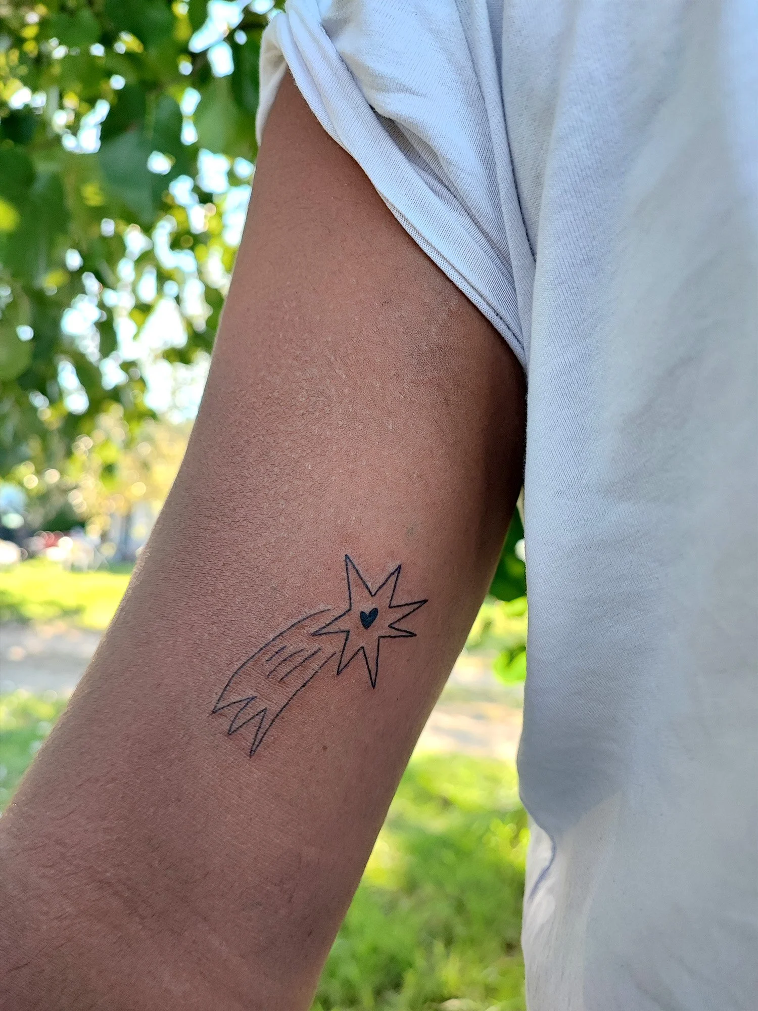 geraldine_josephine_tatoueuse_nantes_etoile.jpg