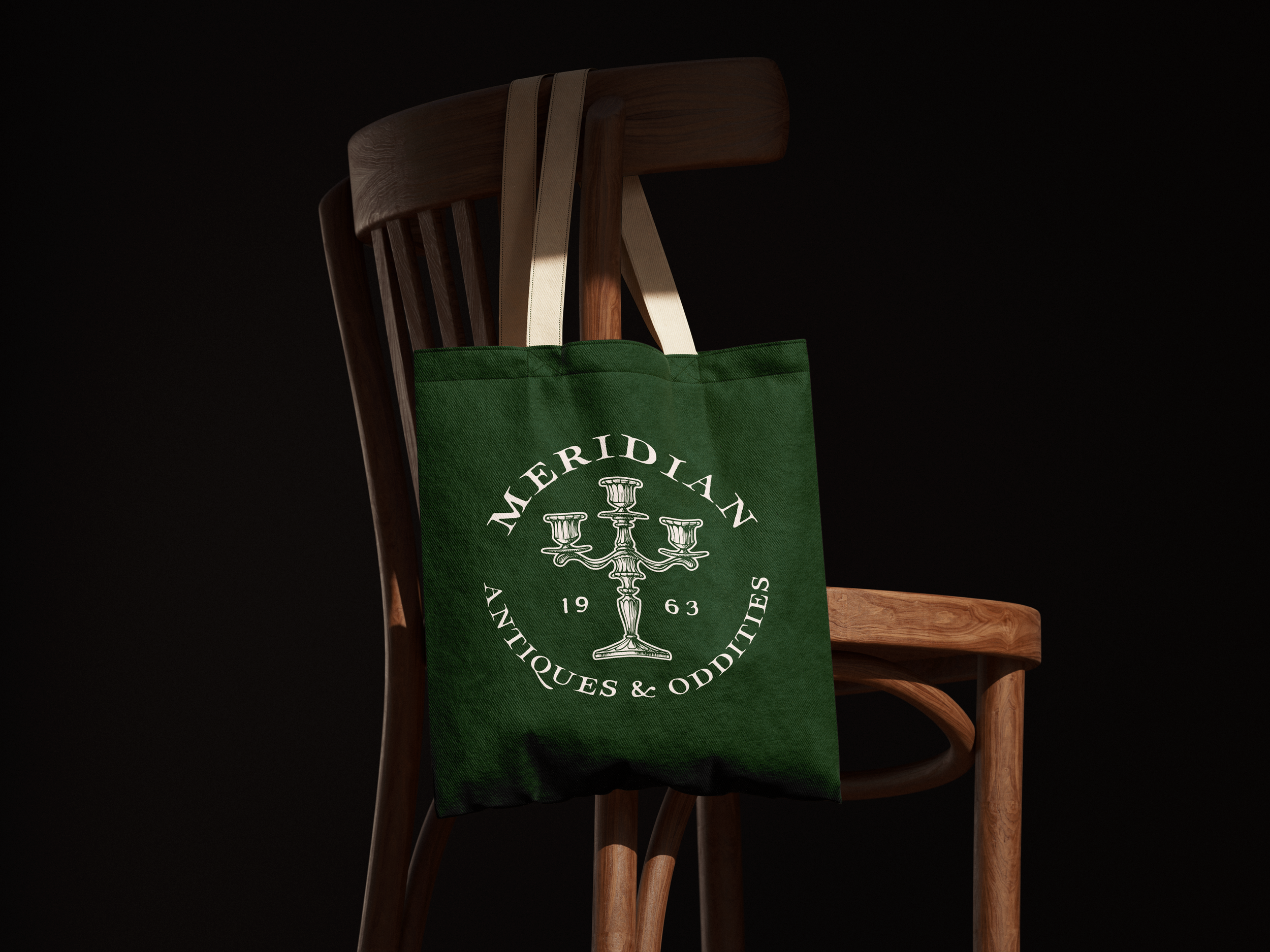 Meridian Antiques - Bag 03.png