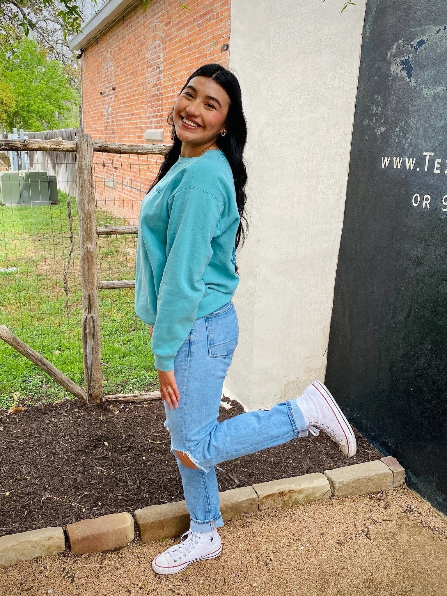 Mint Rooted Sweatshirt | Side.JPG