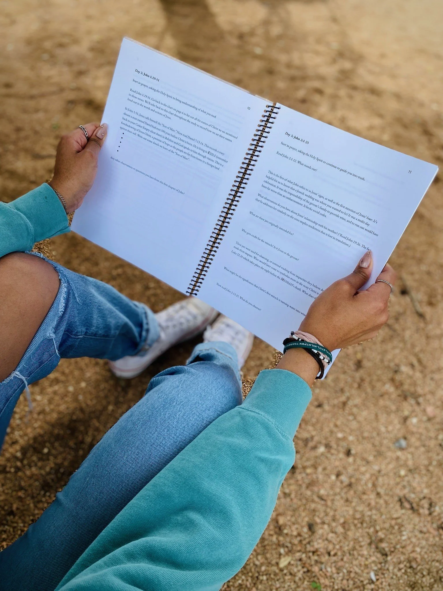 Gospel of John Study—Inside Pages.JPG