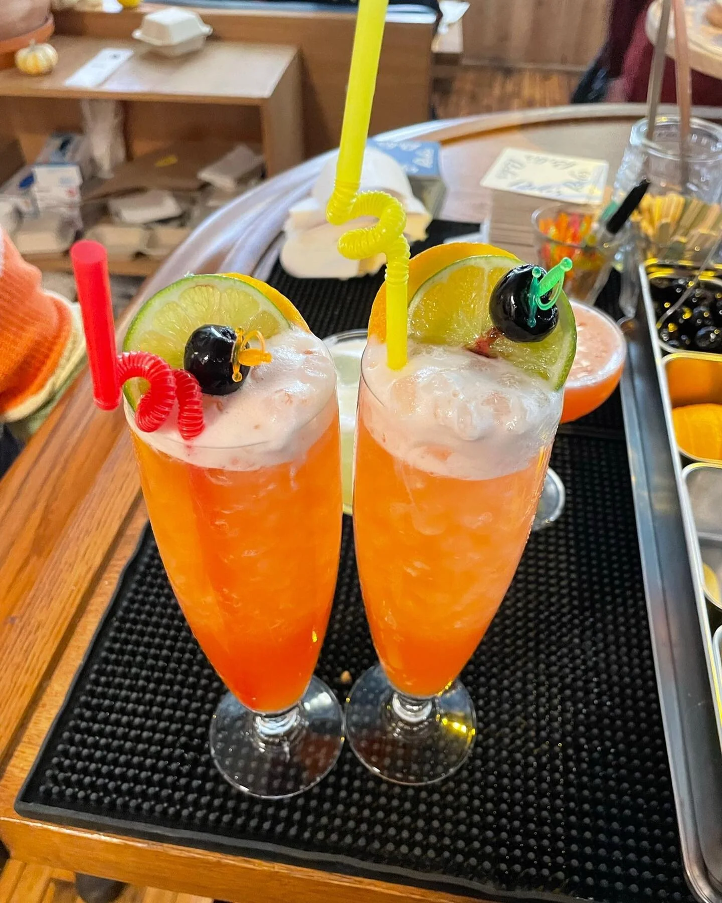 We still have reservations open and walk in space available for Black Friday Brunch today! We will be seating tables from 11am-3pm, and pick back up at 5pm for dinner service. The bar will be open today from 11am-midnight. Come hang!