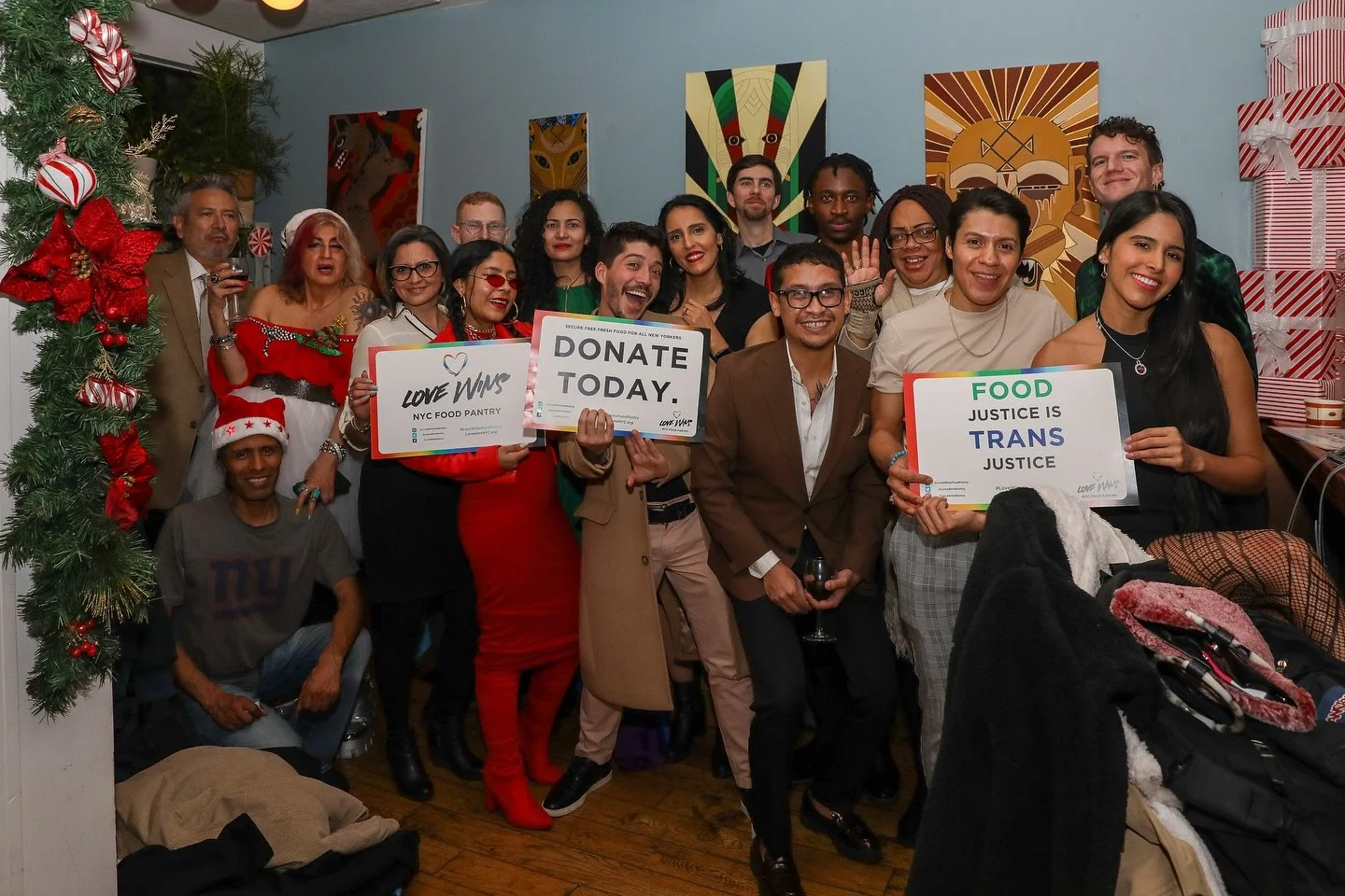 Buy your ticket for Regalos Night

This December, we want to reach more children and families in shelters across Queens and your ticket makes all the difference.

By attending Regalos Night, you not only enjoy a special evening:
you directly contribu