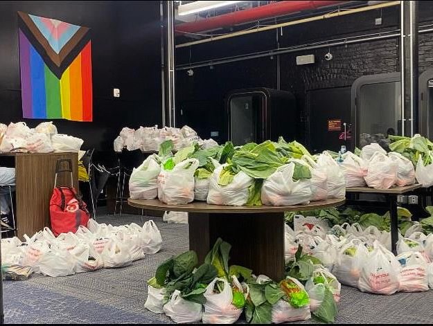 Today we had a successful food distribution in Brooklyn, we want to highlight the great support we received from volunteers 🫶🏻❤️&zwj;🔥.

Our Impact
Households: 93 
Children: 113
Adults: 133
Older adults: 81
Total individuals: 327