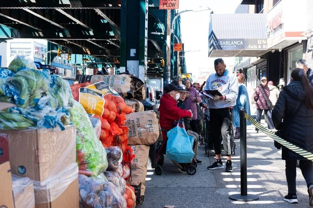 We welcome May with our pantry in Queens. As the weather gets warmer more people attend our pantry seeking support. We are grateful for the volunteers who show up to support our Queens neighbors ❤️❤️❤️.

Interested in supporting our work? Please cons