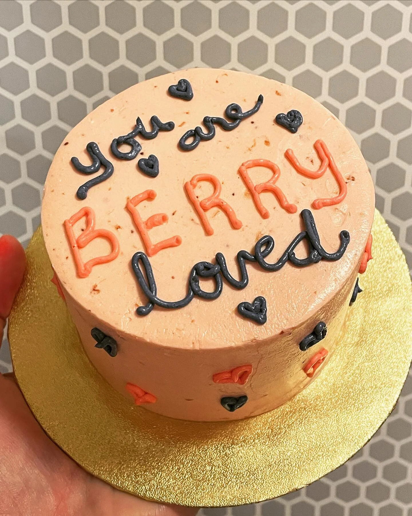 A mini cake for a family Valentine&rsquo;s dinner? Sounds perfect to us! This one is vanilla with strawberry buttercream and strawberry filling. #happyvalentinesday #minicakes #vanillacake #strawberry #strawberrybuttercream #youareberryloved