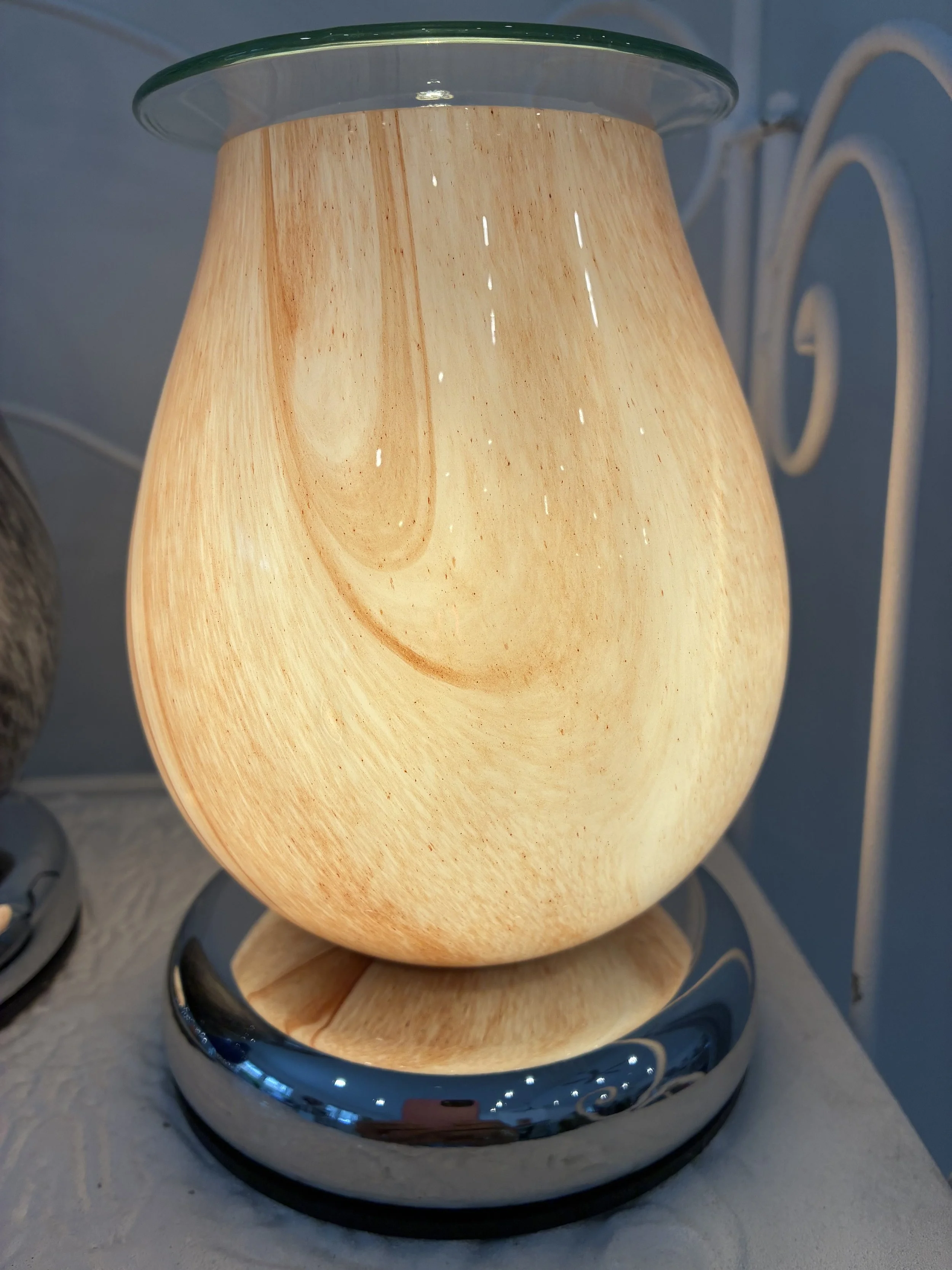 Wax Warmer Beige lit.jpeg