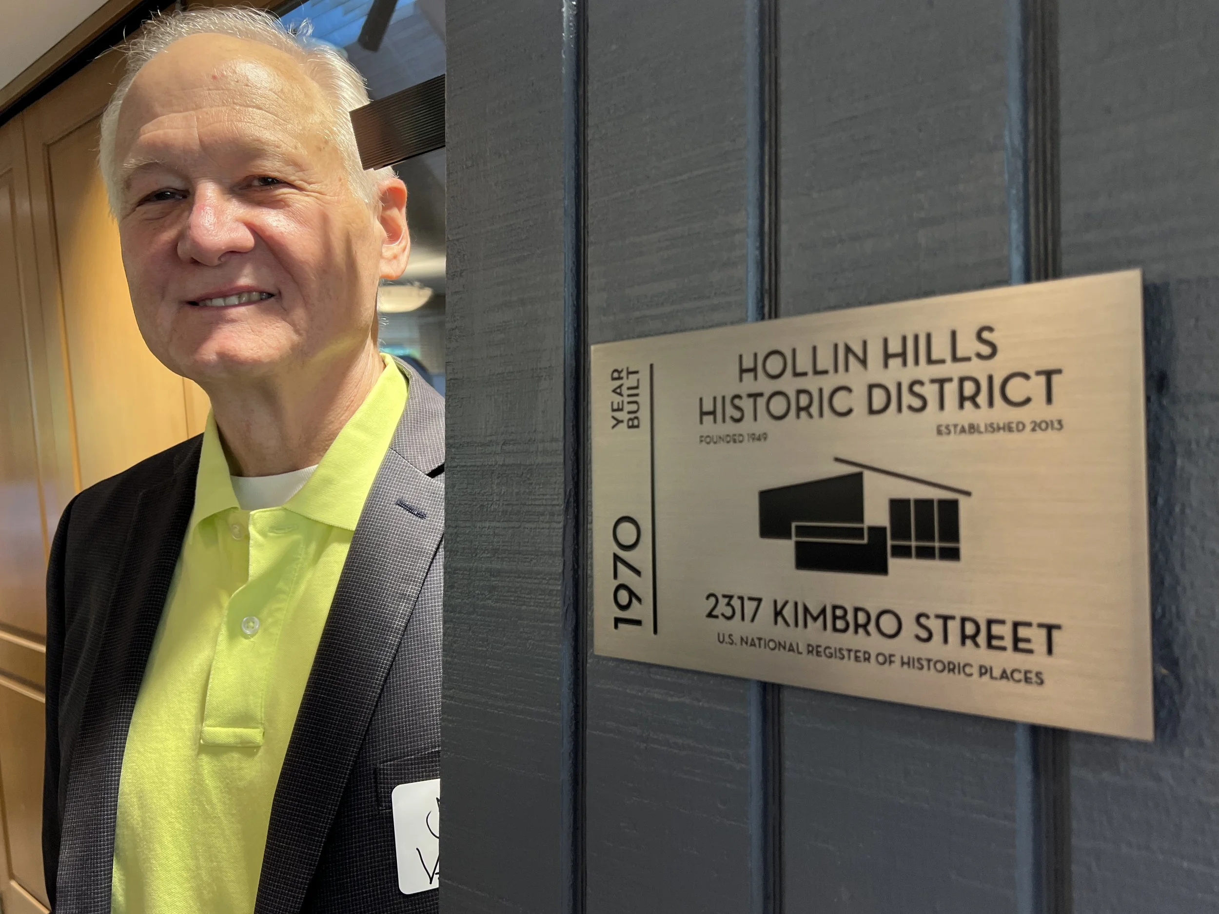 FOHH Unveils Commemorative Plaques