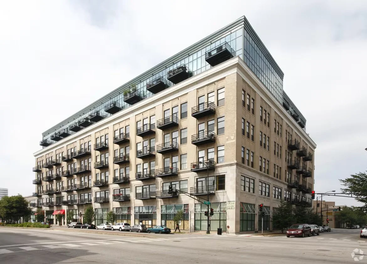 100 S Ashland Ave