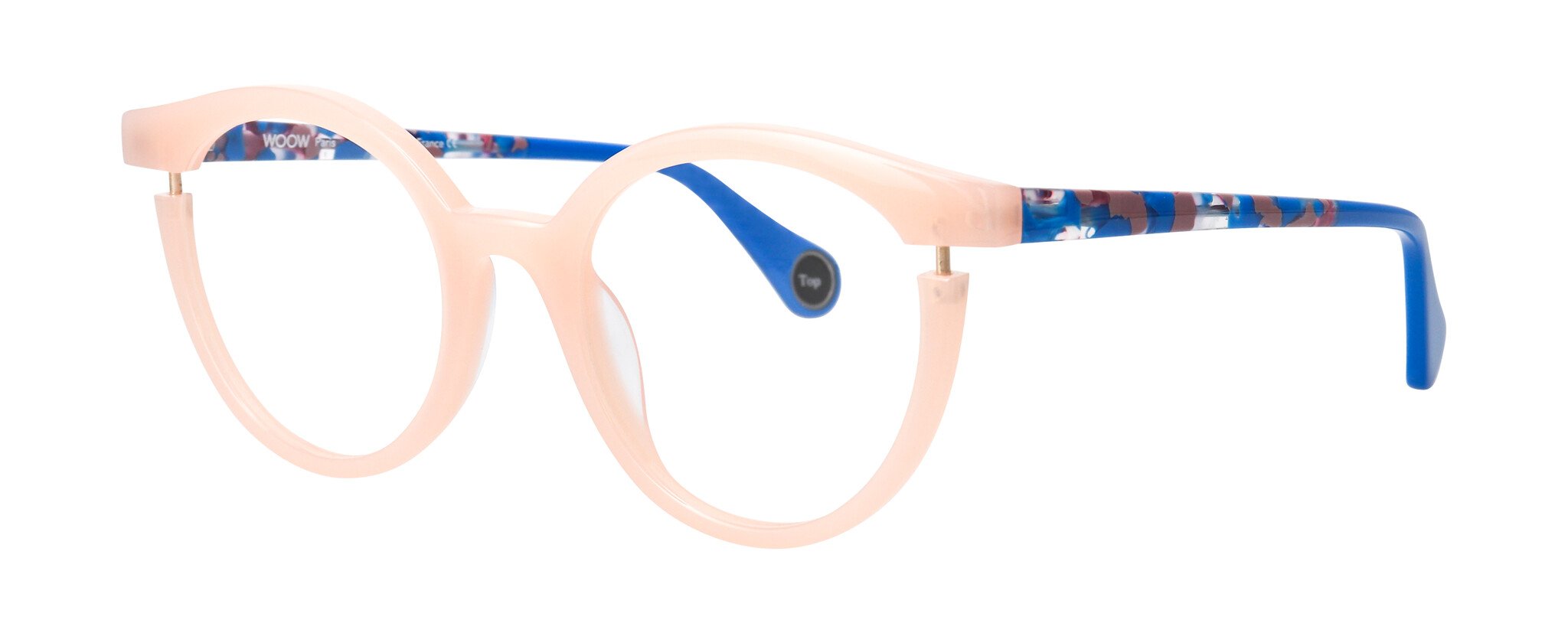 Take style to new heights with the art of ROOF TOP WOOW-style! These skilfully crafted glasses are as stylish as a New York rooftop terrace: a piece of metal adds a precious, graphic detail that creates a stunning effect! A Panto and a super-iconic r
