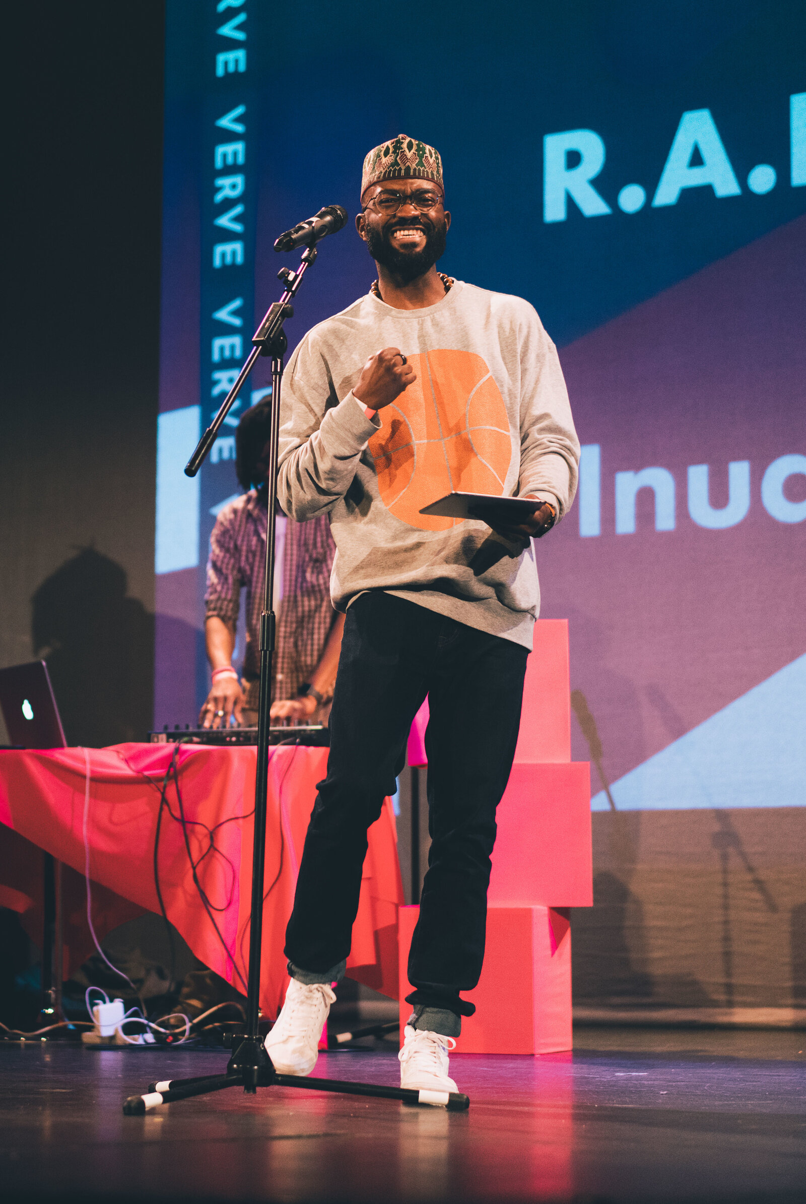 Verve_2019_Mega_Best_Of_-_www_thombartley_com-1.jpg