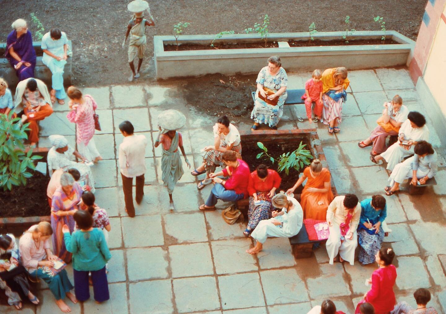 Followers of guru Muktananda at the Ashram. Ganeshpuri, India, 1976.
