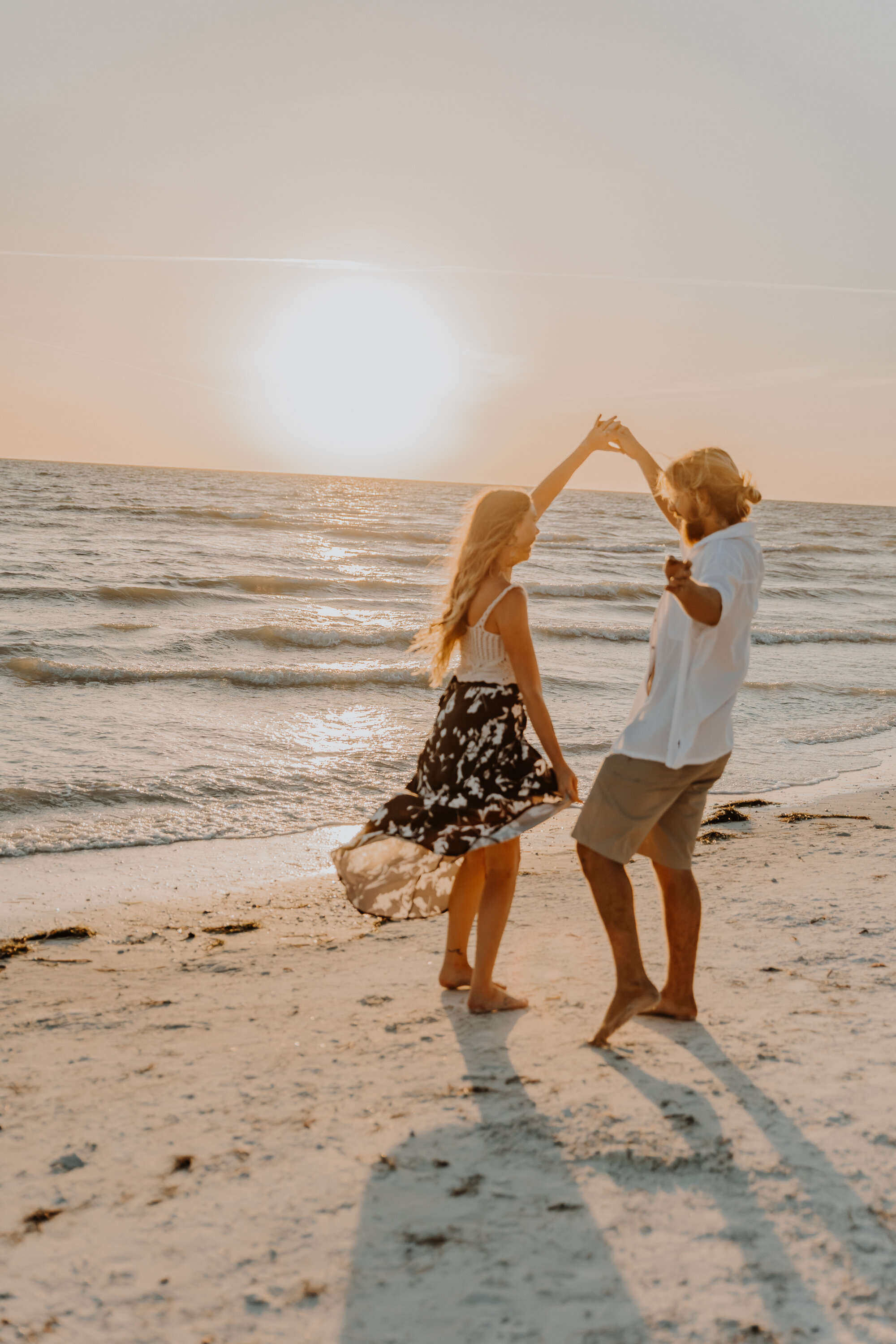 Effortless + Romantic Couples Beach Photo Session in Hawaii — Hawaii  Wedding Photographer