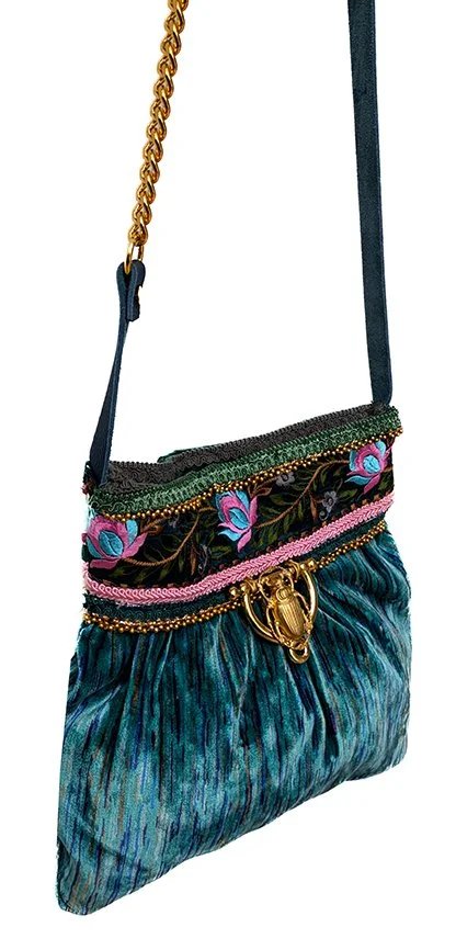 31 Au bord de l'étang  (2).jpg