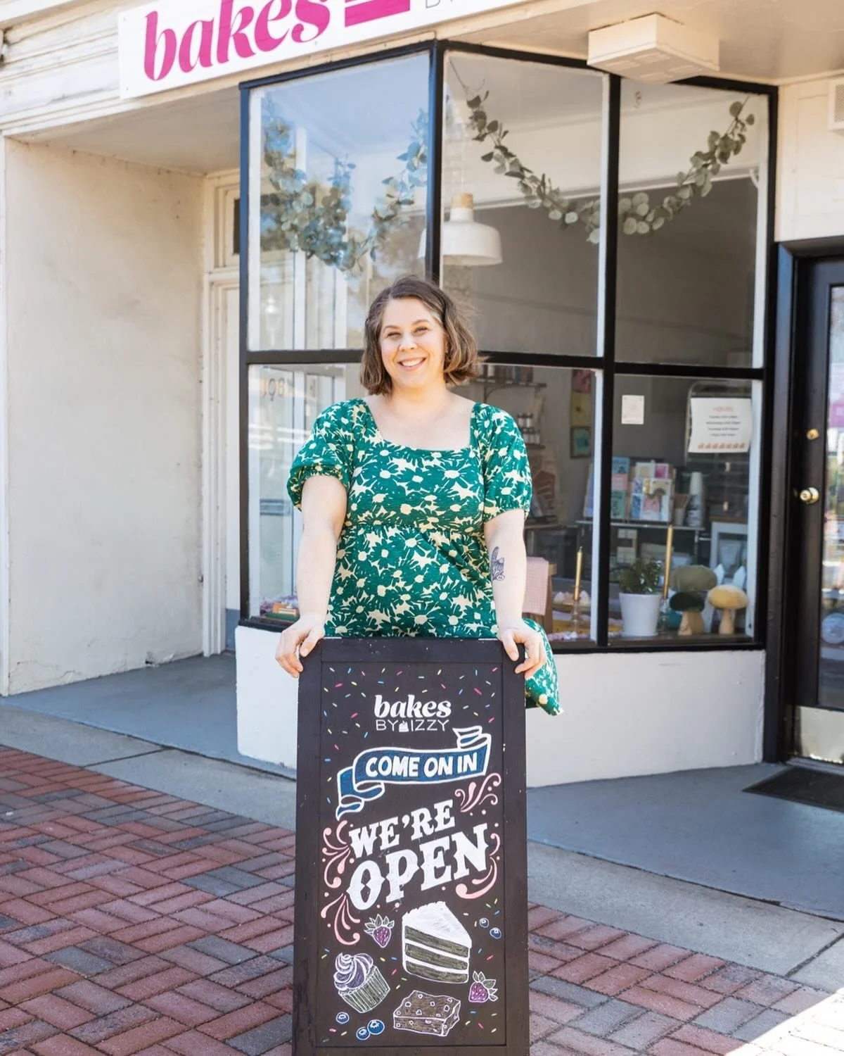 If you can smell butter on West South Orange Ave&hellip; it&rsquo;s us. And the coffee&rsquo;s on. ☕️

Bakes by Izzy is your small batch neighborhood bakery in South Orange. Everything is baked from scratch in limited quantities &mdash; so when it&rs