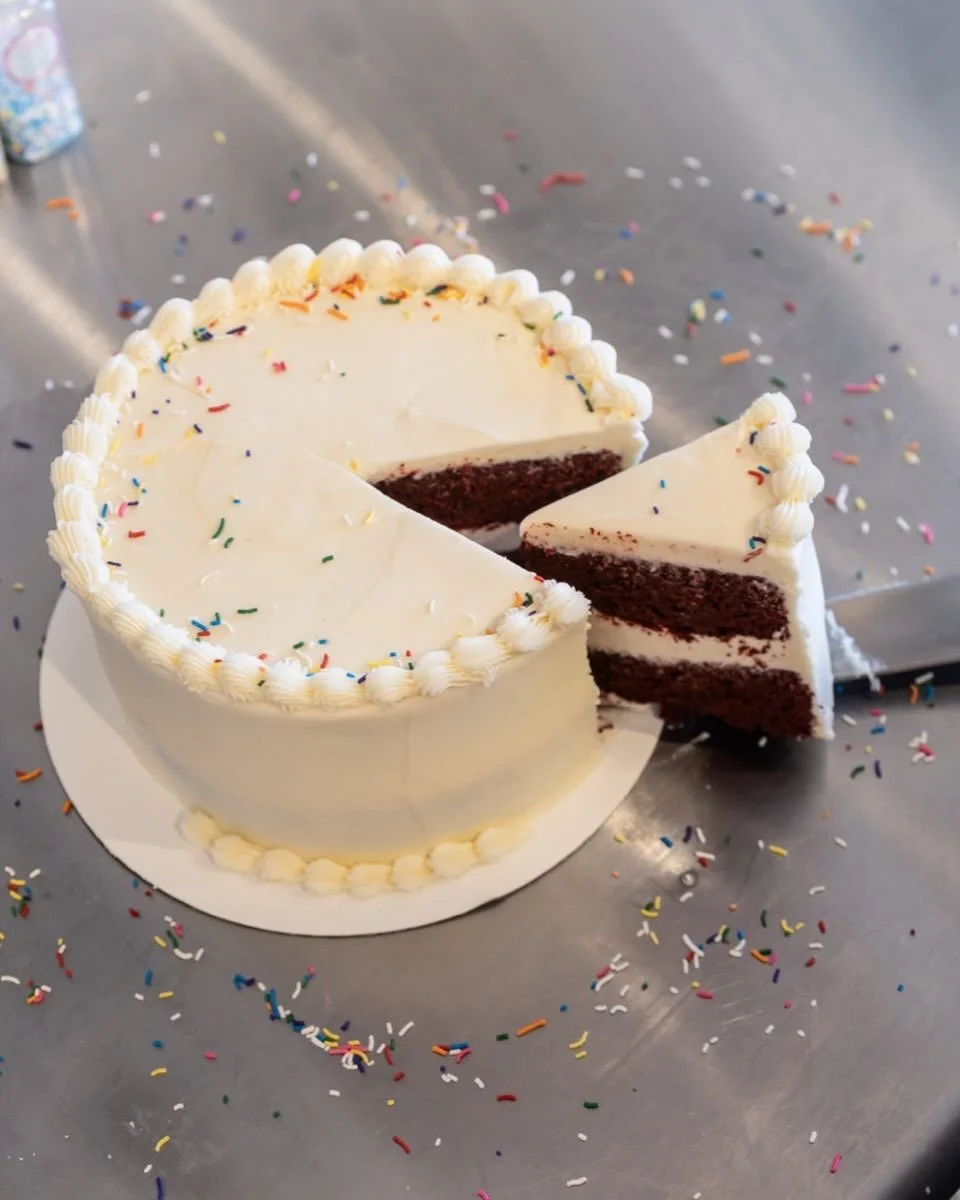 Planning a birthday or summer get-together? Bakes by Izzy has dessert covered! 🎂🍪

Our Classic 6&rdquo; Birthday Cakes are available to order online with just 48 hours&rsquo; notice and are perfect for smaller celebrations, serving 8&ndash;10 peopl