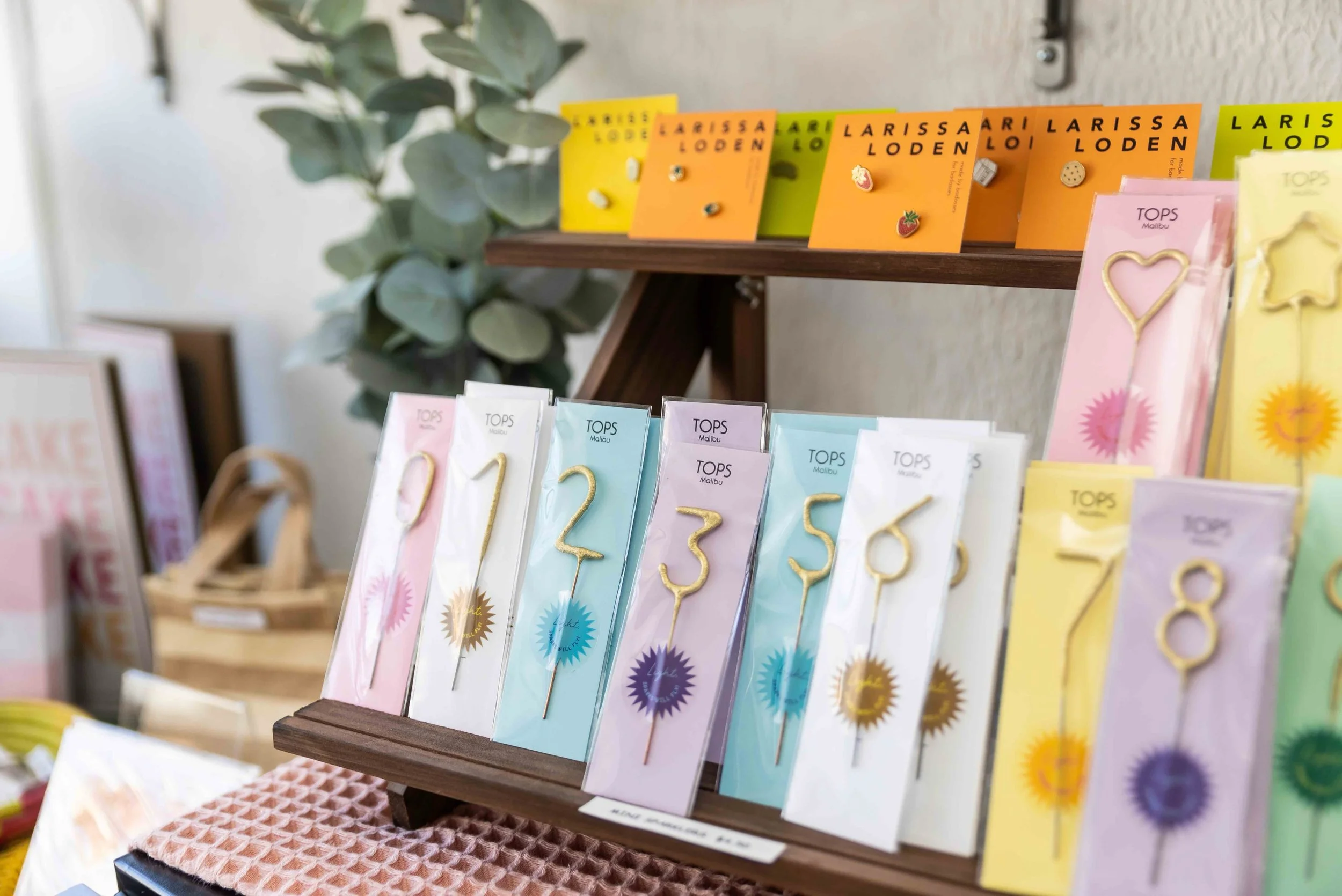 Cake? Check. Candles? We&rsquo;ve got those too! 🎂

From classic birthday candles to sparklers and a few fun, funky options, we&rsquo;ve got style for all kinds of celebrations.

Next time you&rsquo;re picking up a cake from Bakes by Izzy, grab your