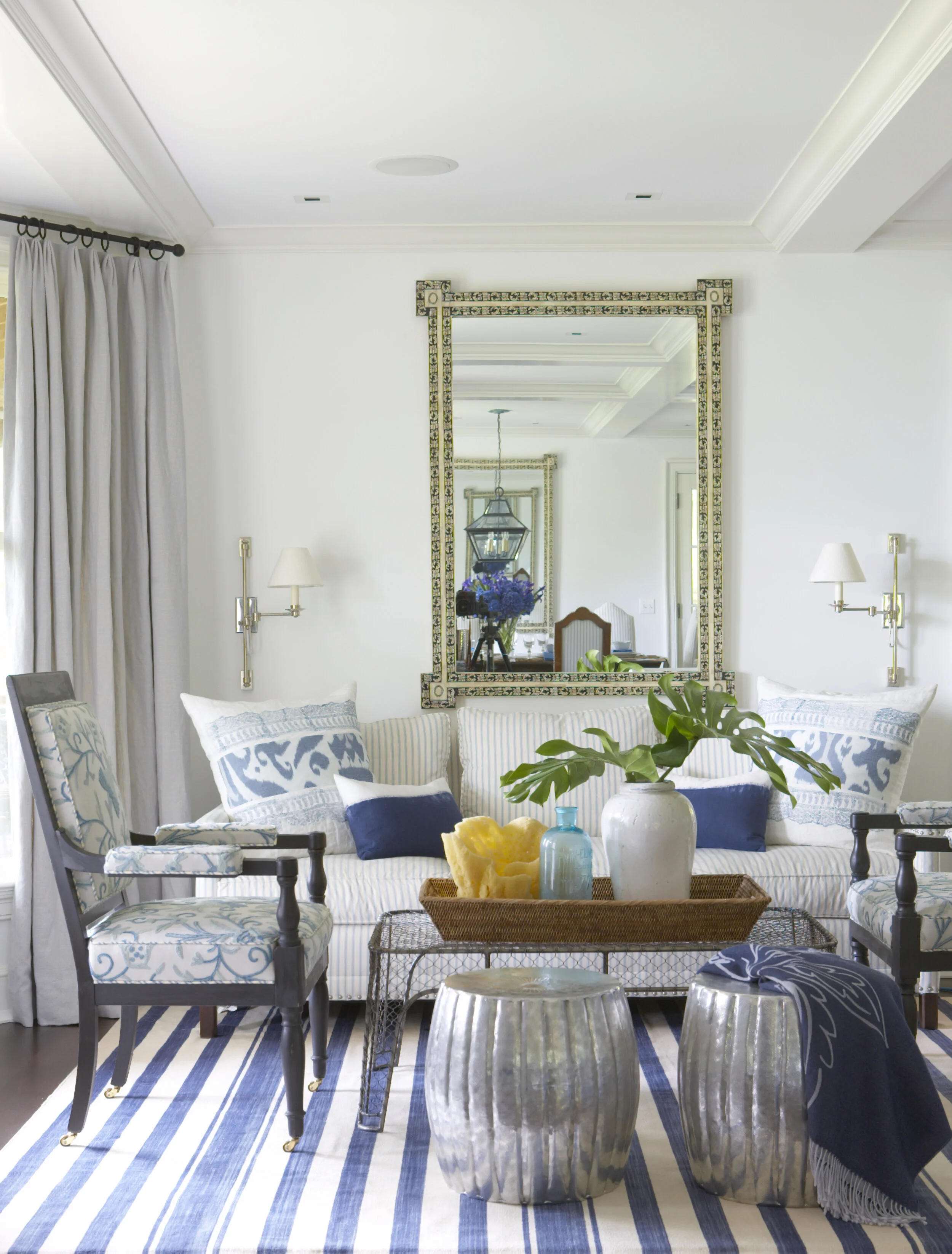This lakeside house in Connecticut features an Arts and Crafts–influenced pavilion to accommodate a busy family who enjoys entertaining. Robert Dean Architects, RDA. Living room.