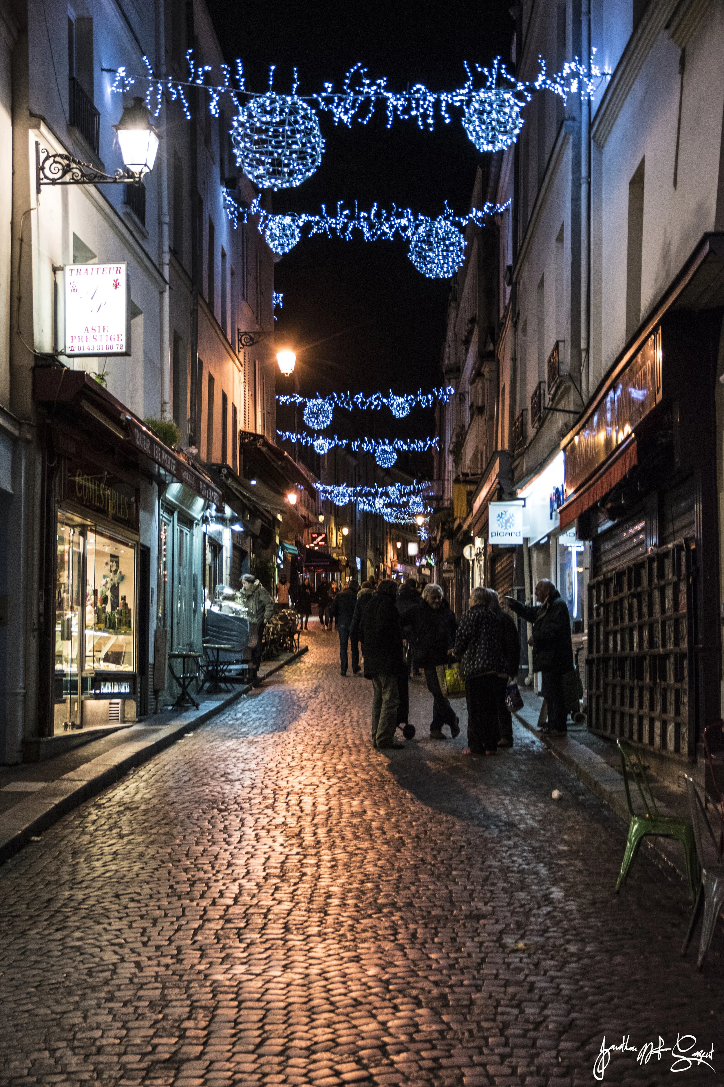Place mnge alley.jpg