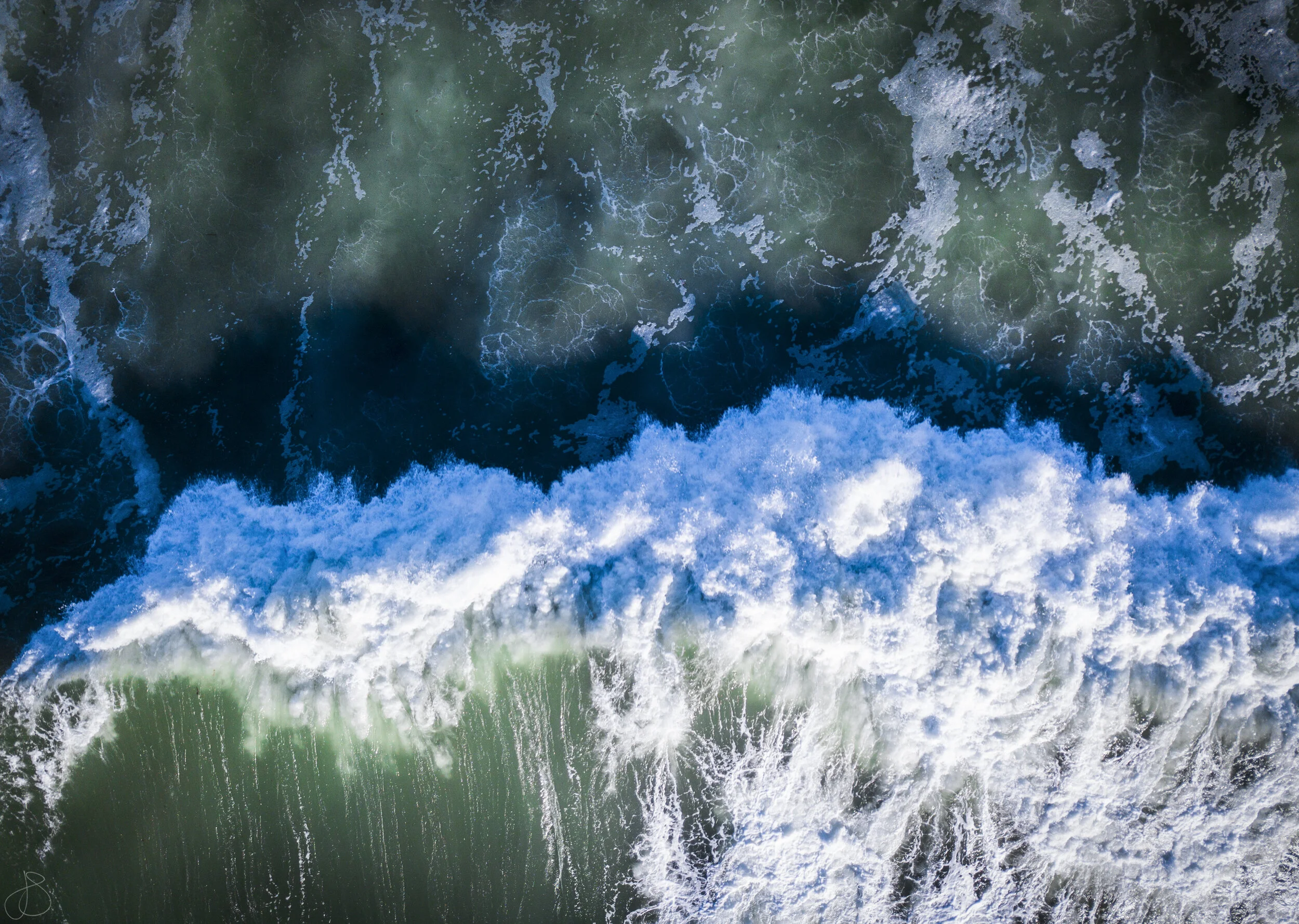 DJI_0160 Wave from above.jpg