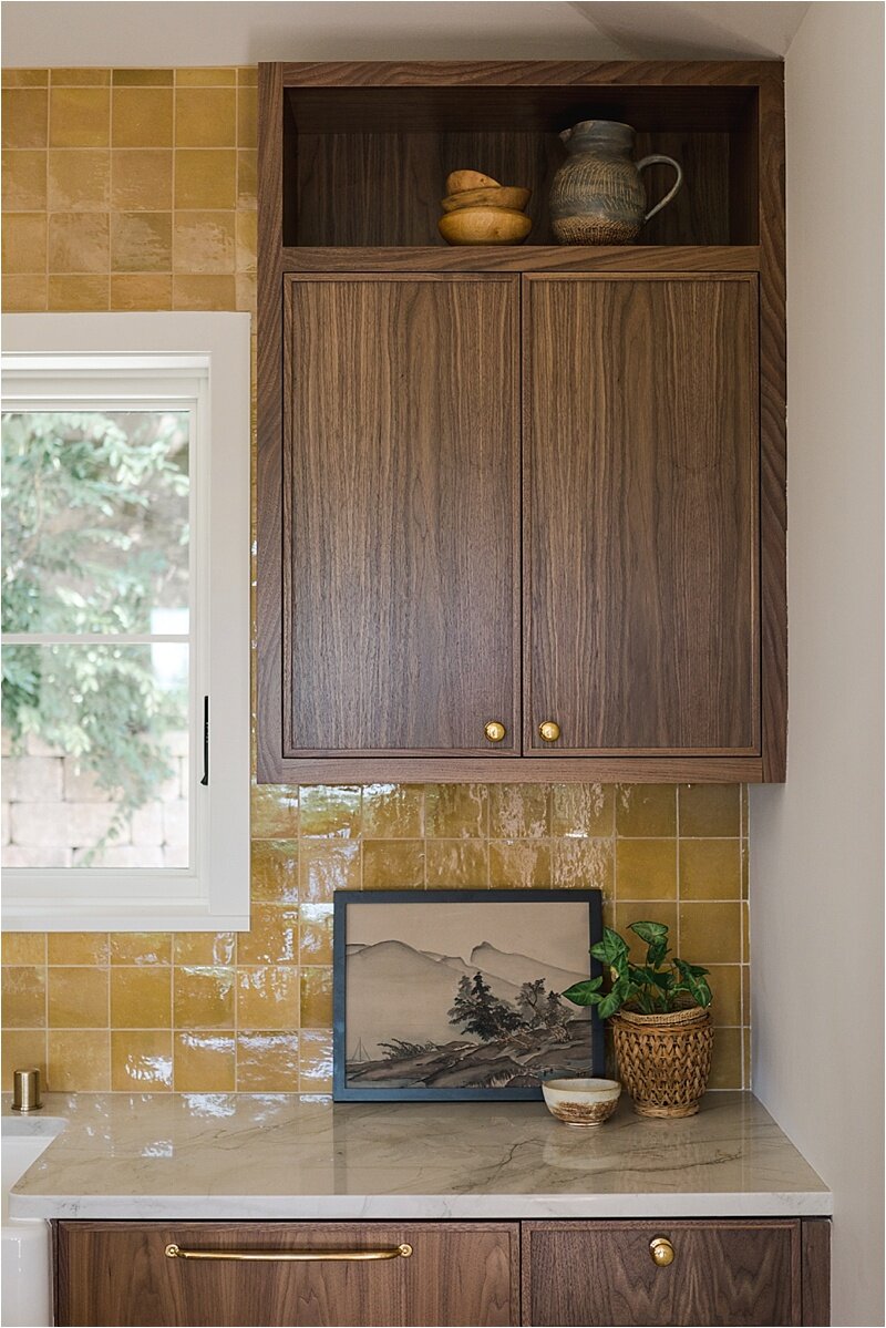 Custom Cabinets. Backsplashes. Kitchen Tile Designs.