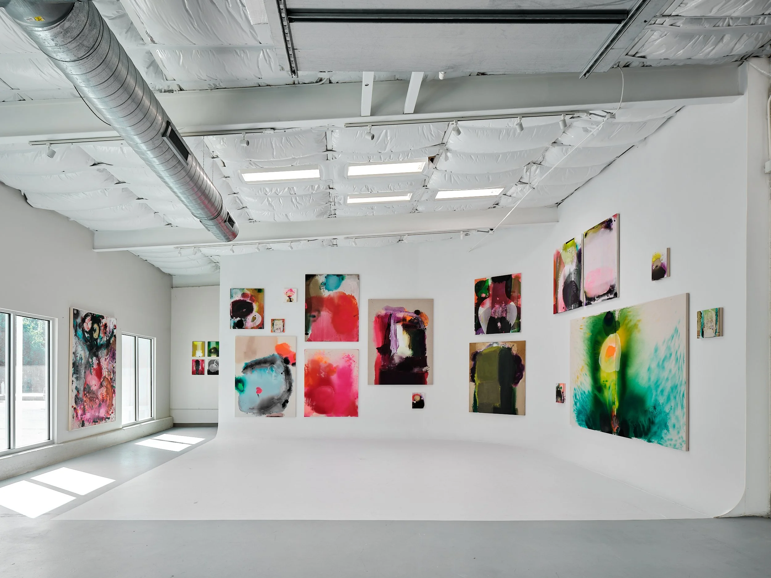 2025, Sara Carter: Conversations On Beauty