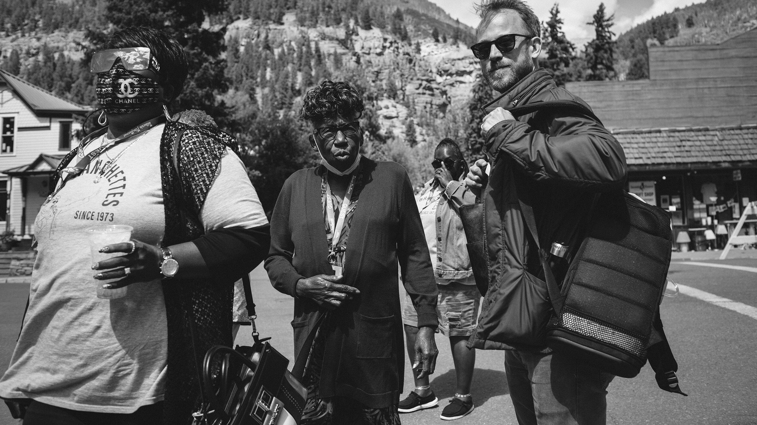 BW_SPU_TELL_03.jpg