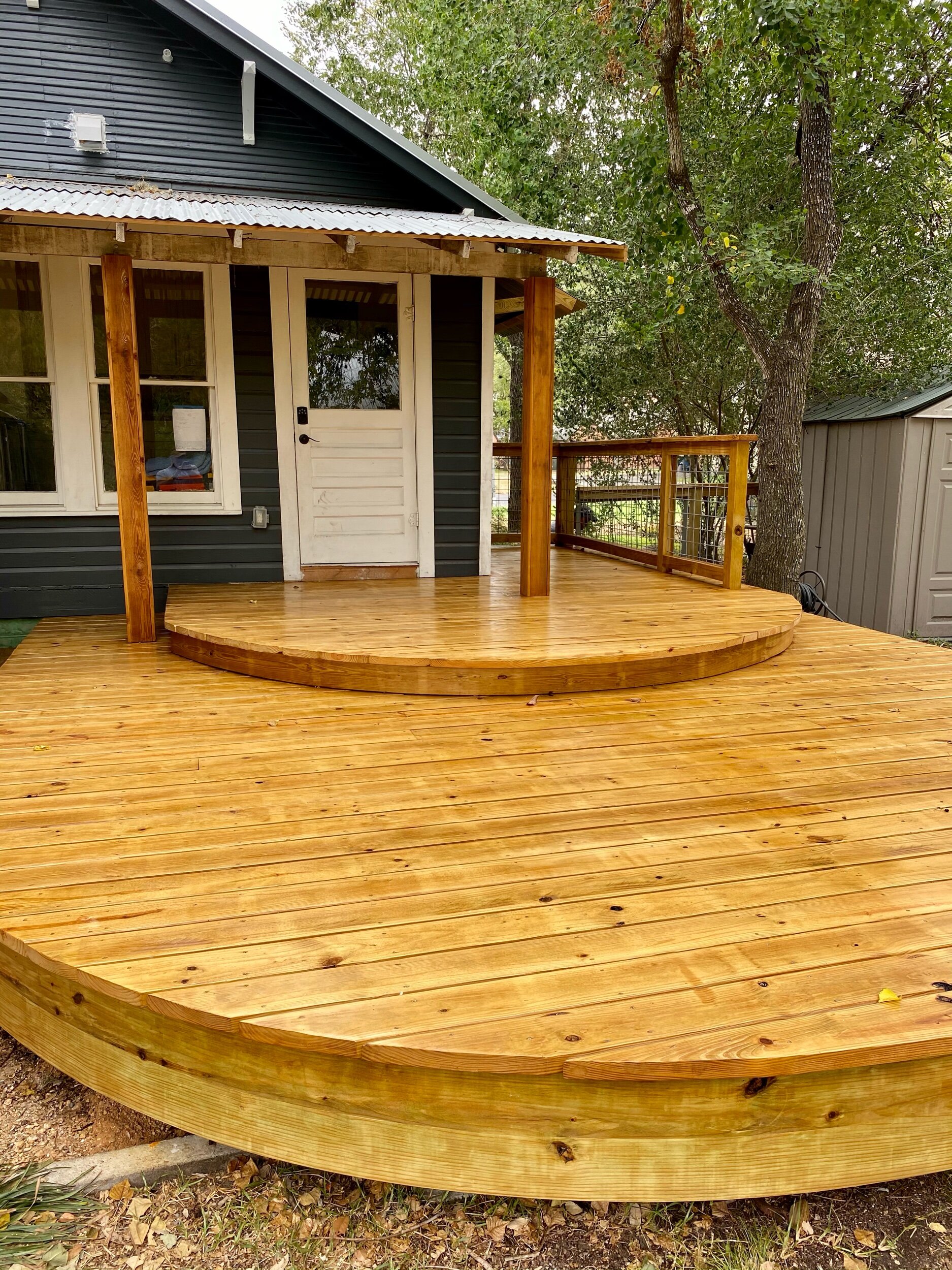 Custom Curved Deck