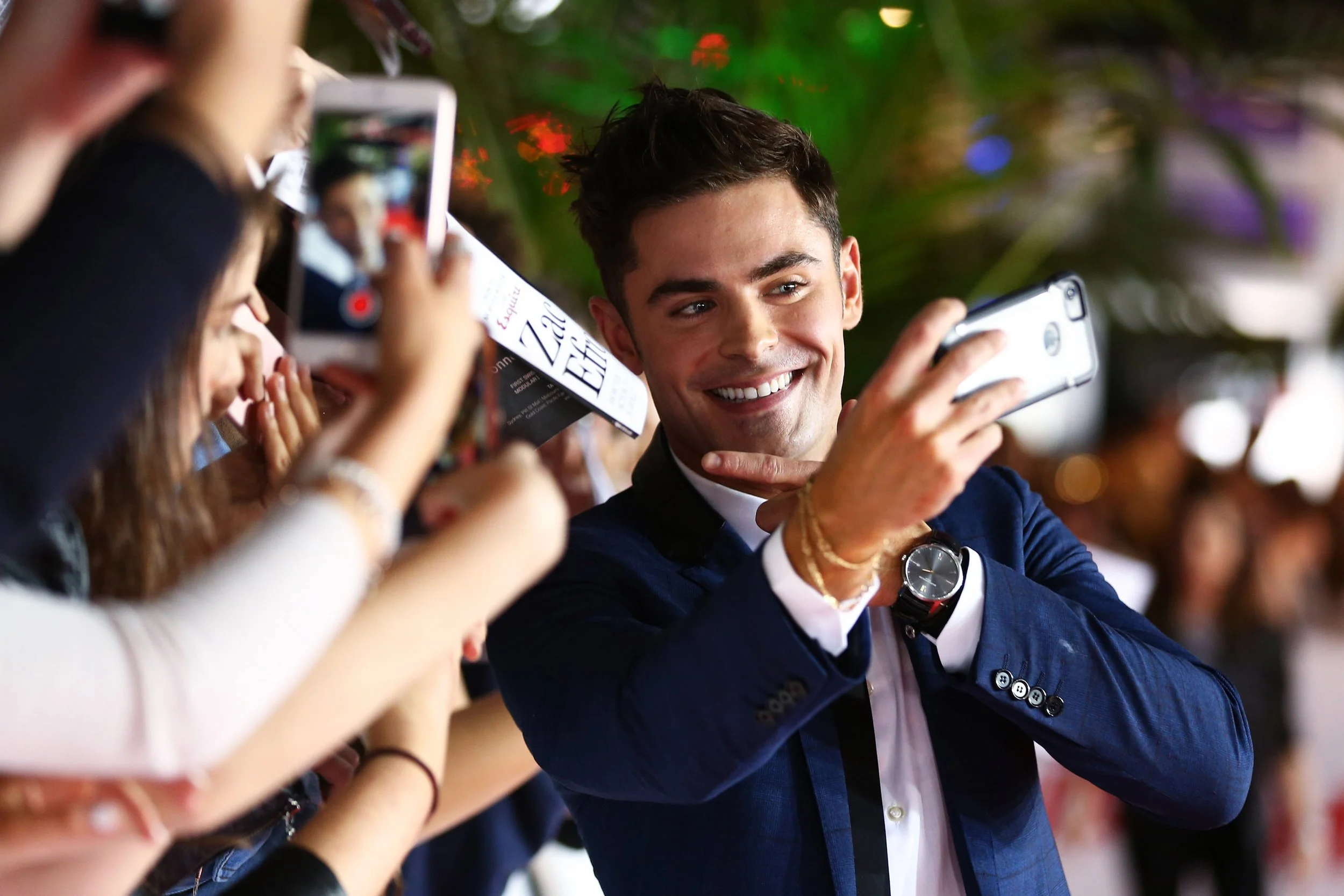 Zac Efron Paramount-001.jpg