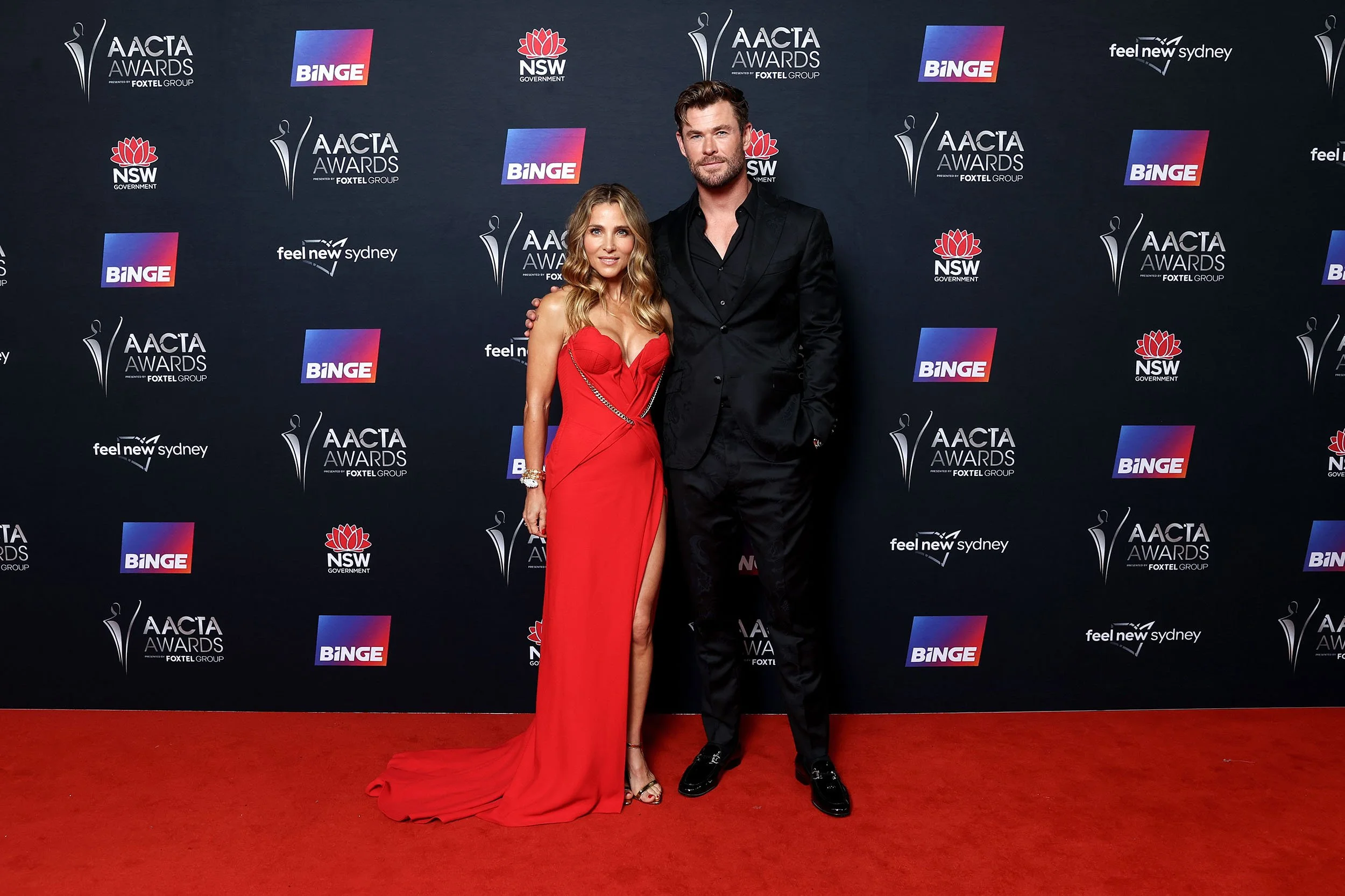 Chris Hemsworth_Elsa Pataky_001.jpg