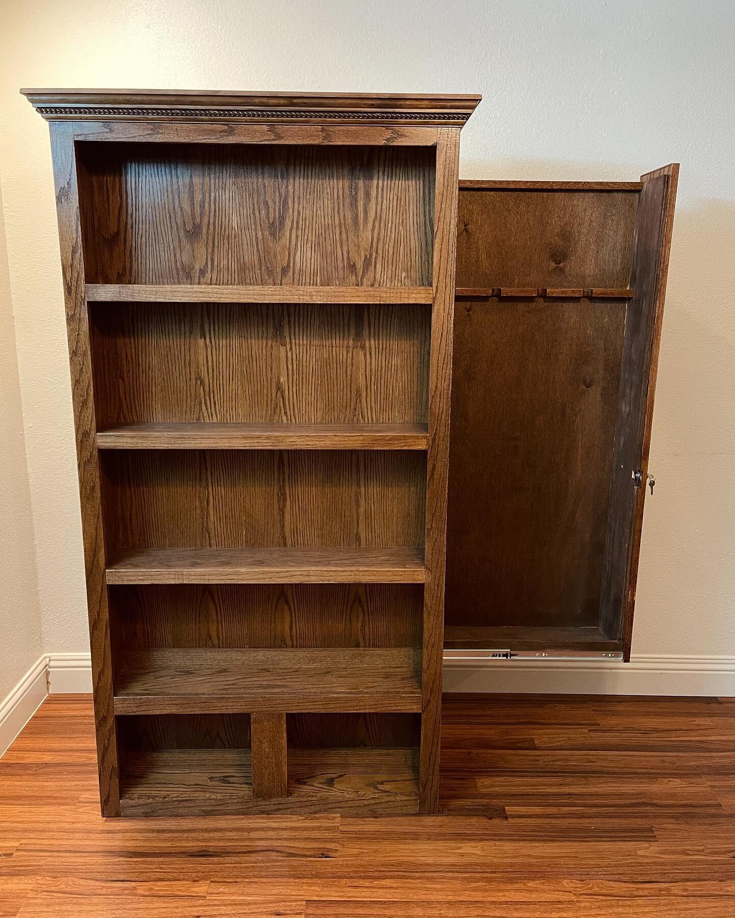 Wanting to hide your goodies? 
We can create a special compartment for that 🕵️&zwj;♂️🥷🏽👀

We are proud to have this custom piece complete for one of our clients! 

#furniture #interiordesign #homedecor #design #interior #furnituredesign #home #de