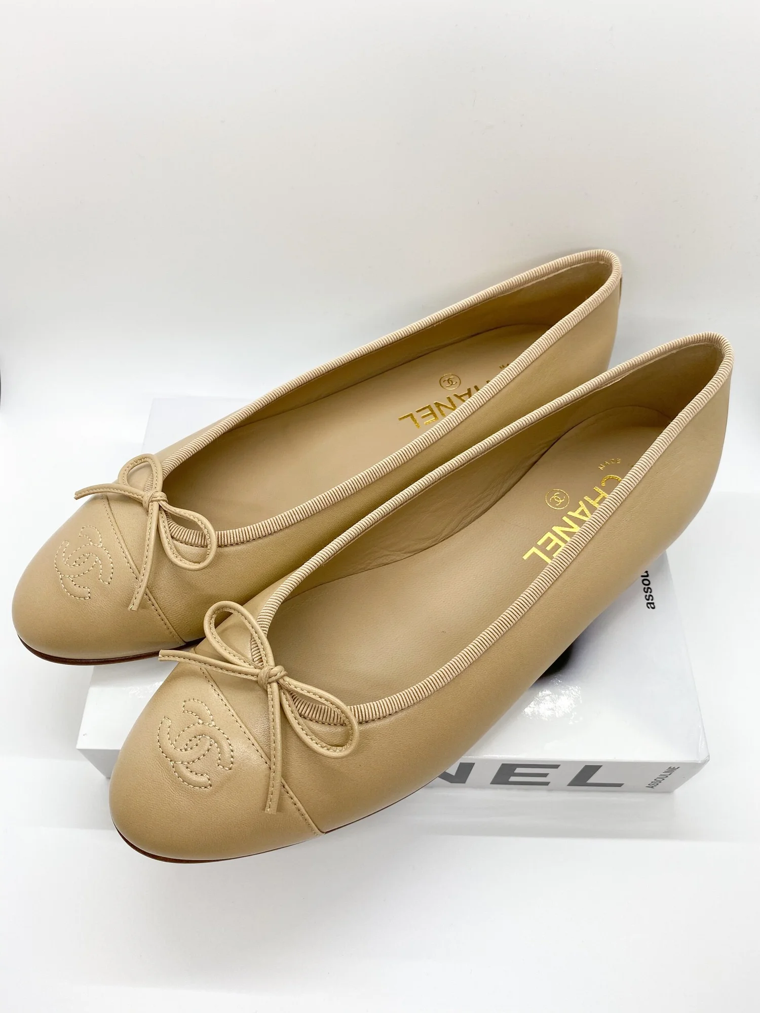 beige chanel ballerina flats