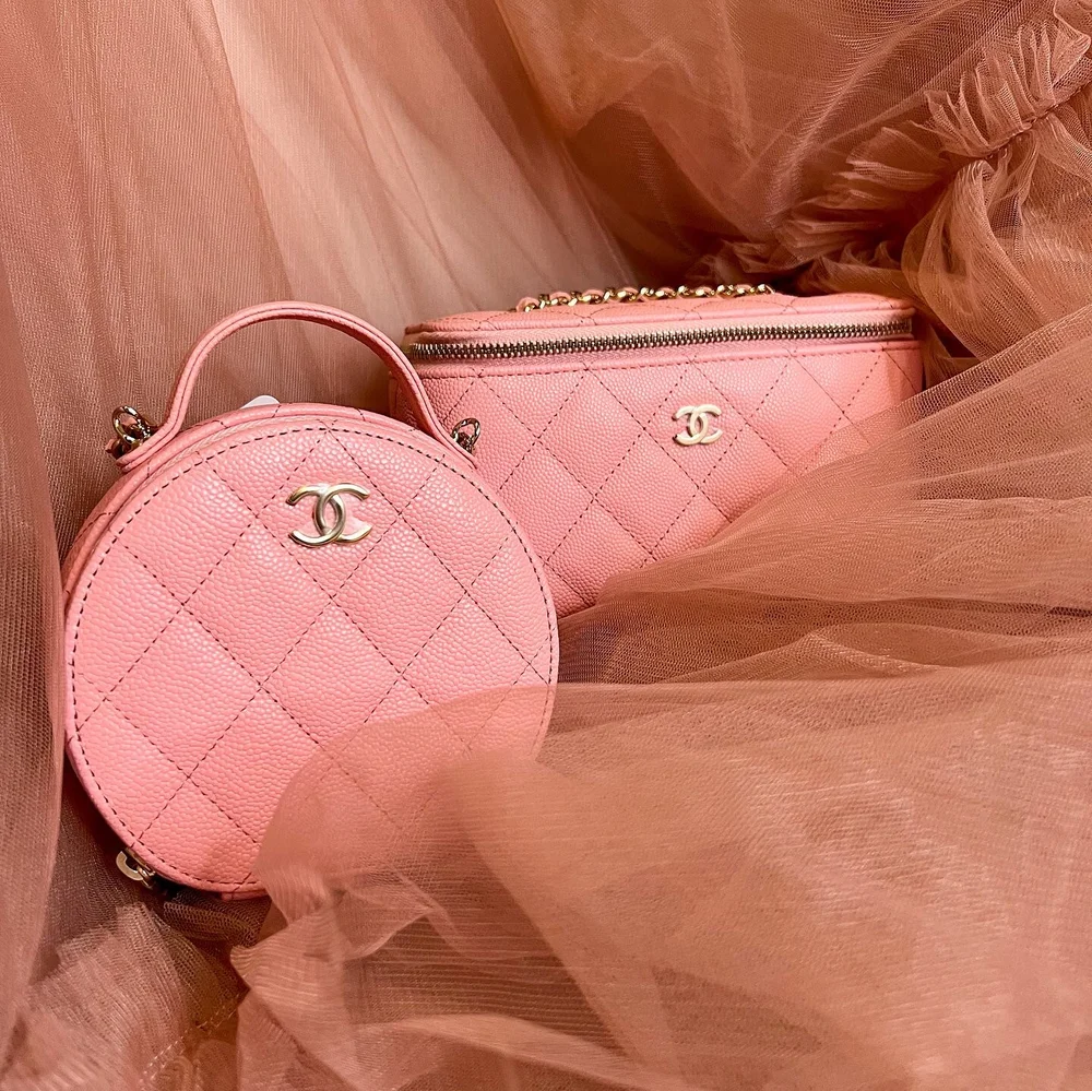 chanel round bag pink