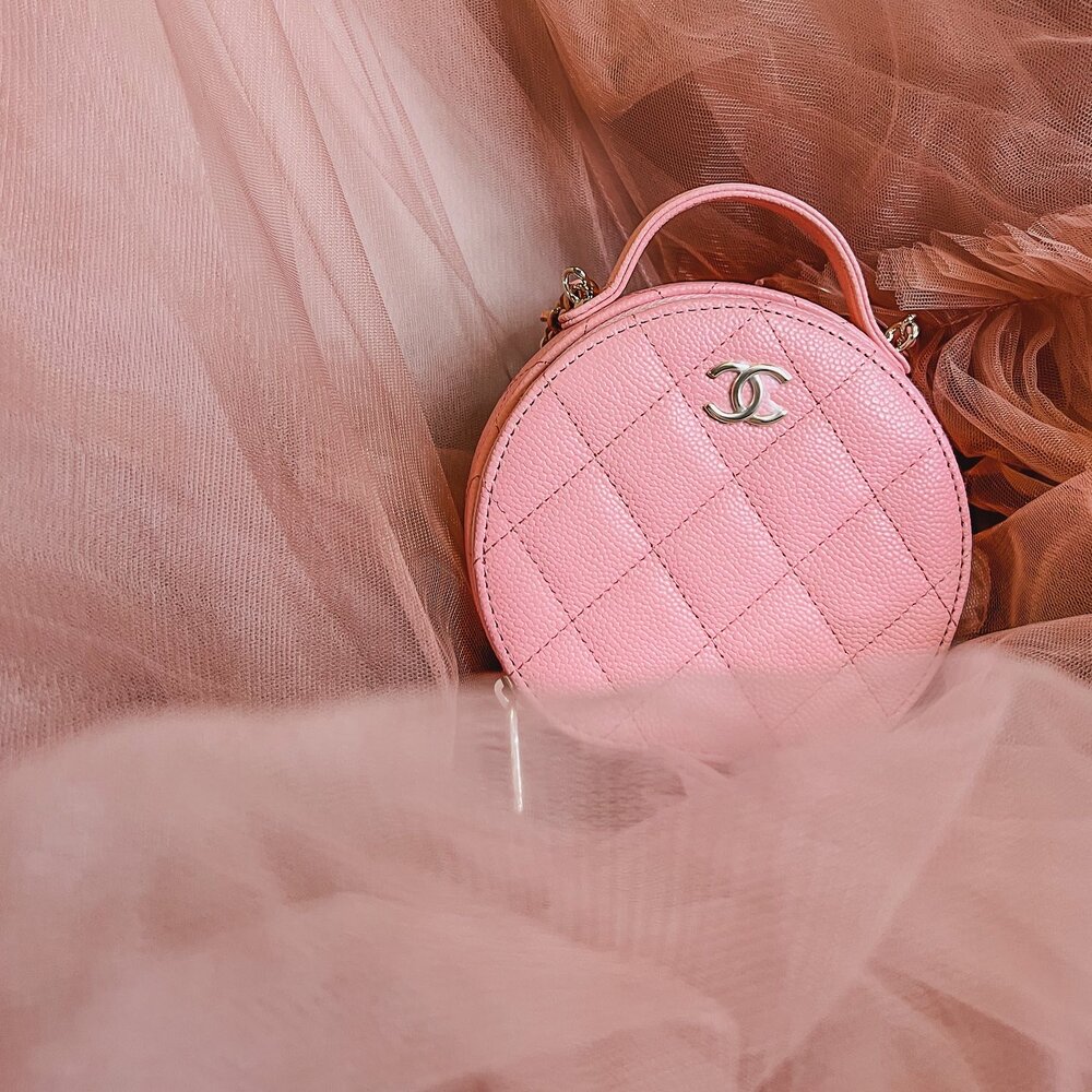 chanel pink circle bag